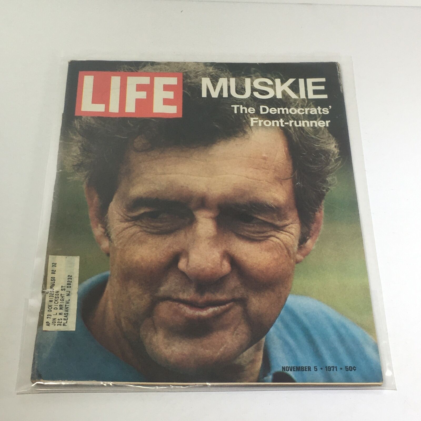Cover of VTG Life Magazine: November 5, 1971 featuring Edmund Muskie, the Democrats' front-runner for the presidential nomination.