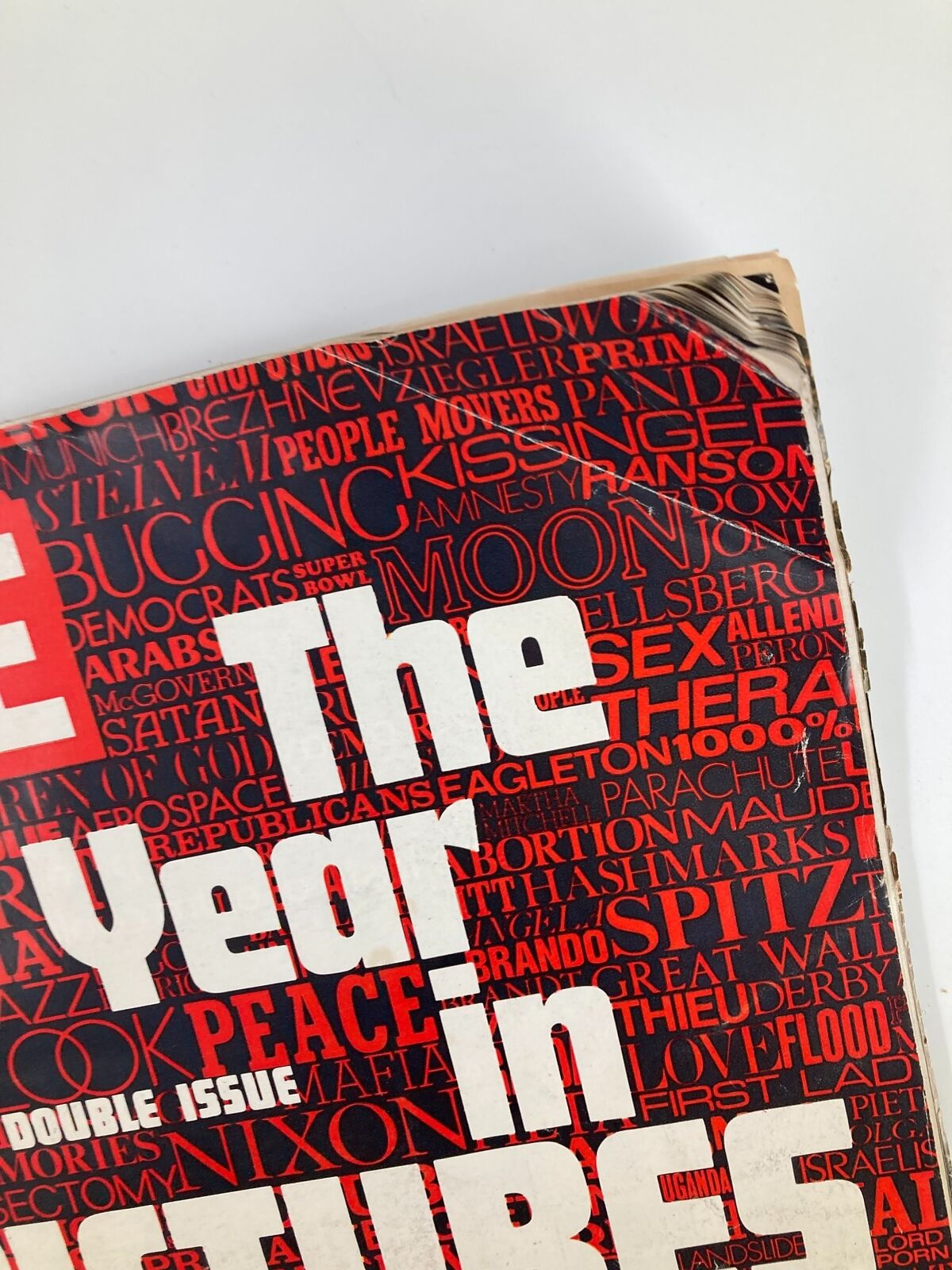 Cover of VTG Life Magazine December 29 1972 The Year In Pictures, highlighting significant events and cultural moments in a bold graphic design.
