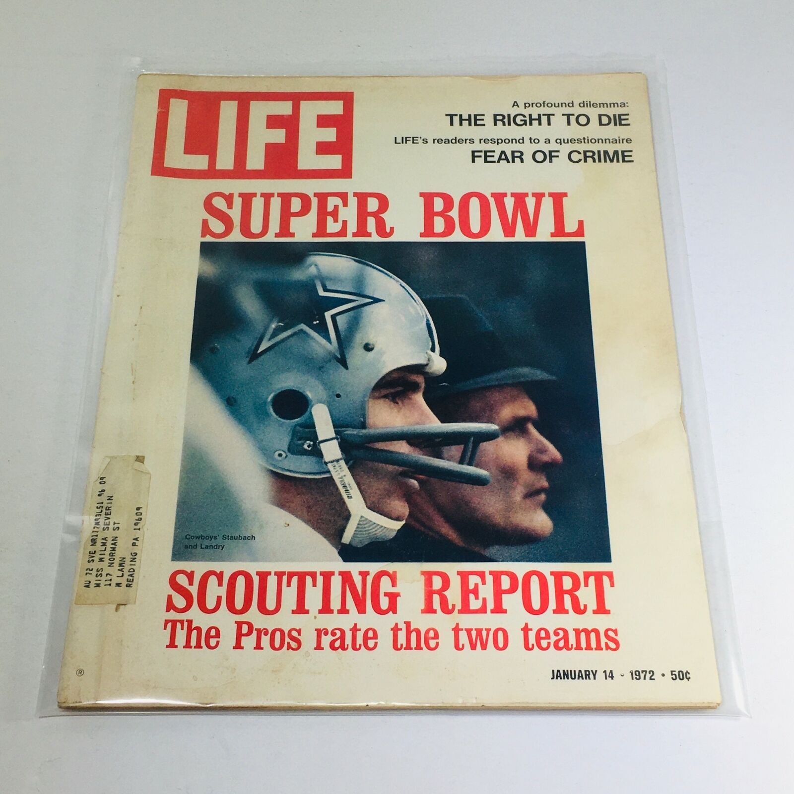 Life Magazine January 14, 1972: Scouting Report on Cowboys Legends Staubach & Landry