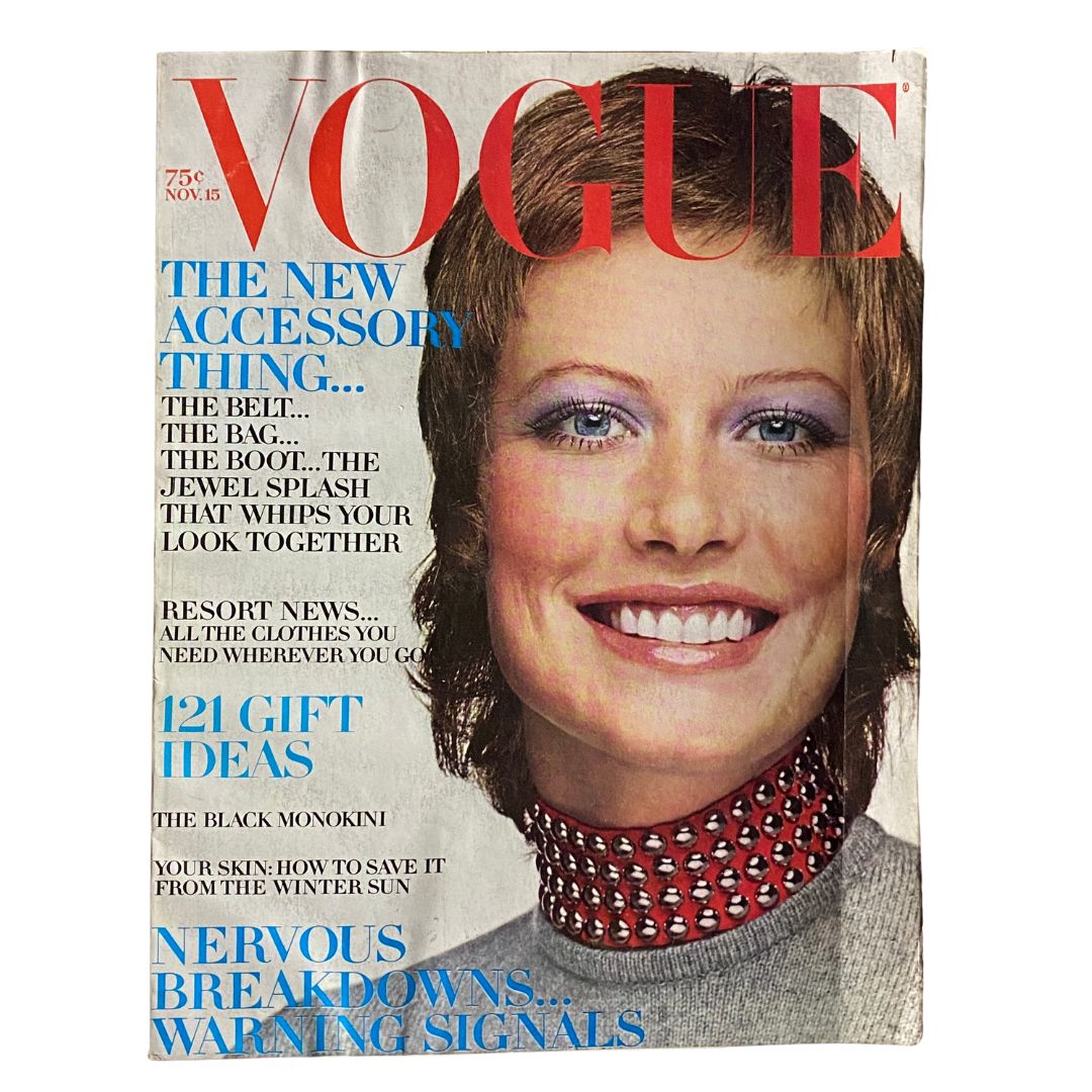 VTG Vogue Magazine November 15, 1970 featuring Susanne Schönborn on the cover, showcasing 1970s fashion photography and style.