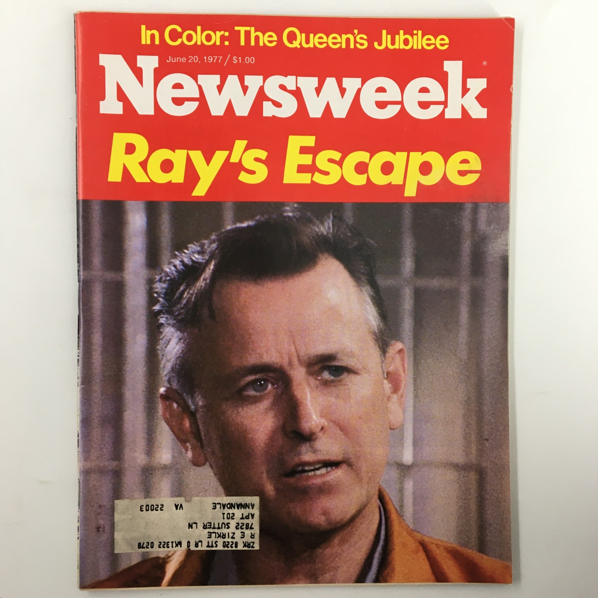 Cover of VTG Newsweek Magazine dated June 20, 1977 featuring the headline "Ray's Escape" and the subheading "In Color: The Queen's Jubilee" with an image of a man speaking, showcasing the magazine's historical significance.