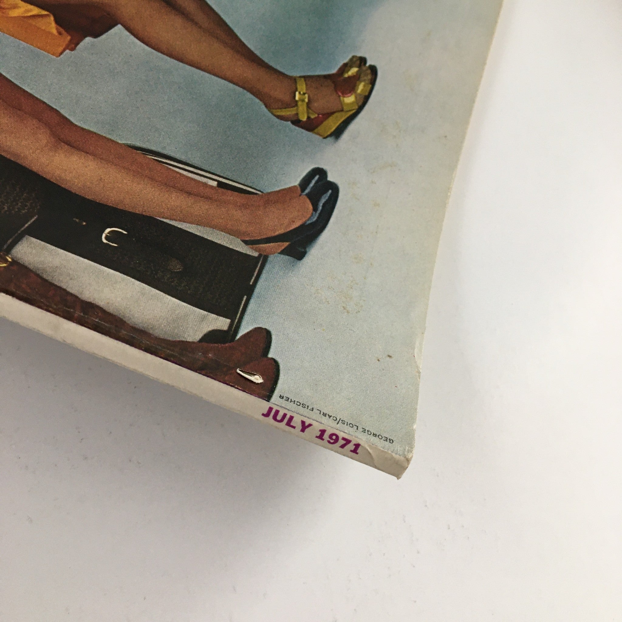 Side view of the Esquire Magazine July 1971 revealing the publication date. Features the title 'JULY 1971' prominently displayed.