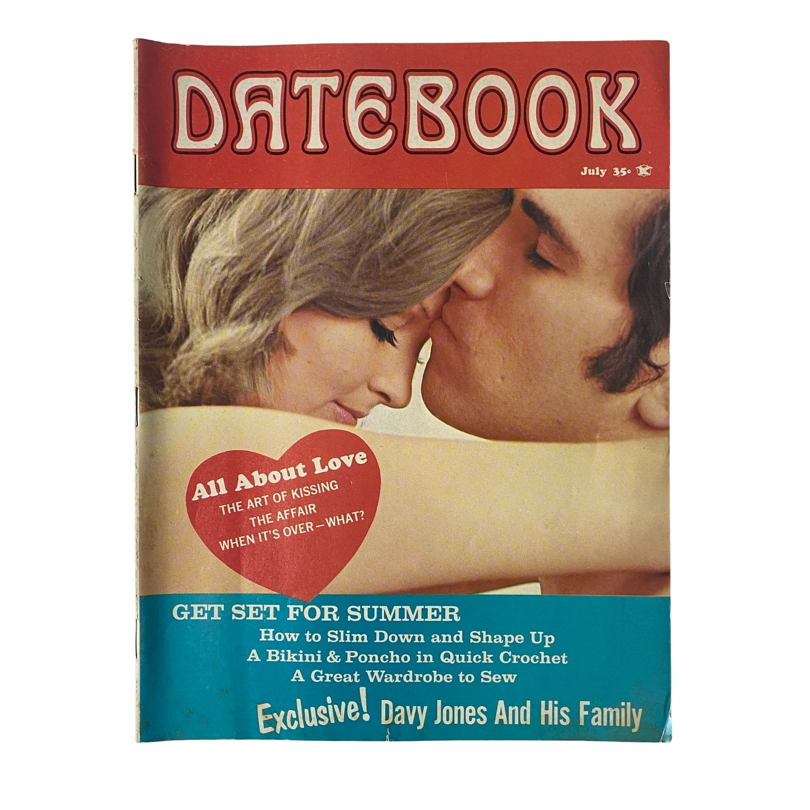 Datebook Magazine July 1970 Vol 7 No. 9 featuring a close-up image of a couple kissing on the cover, highlighting the exclusive Davy Jones interview and family feature.
