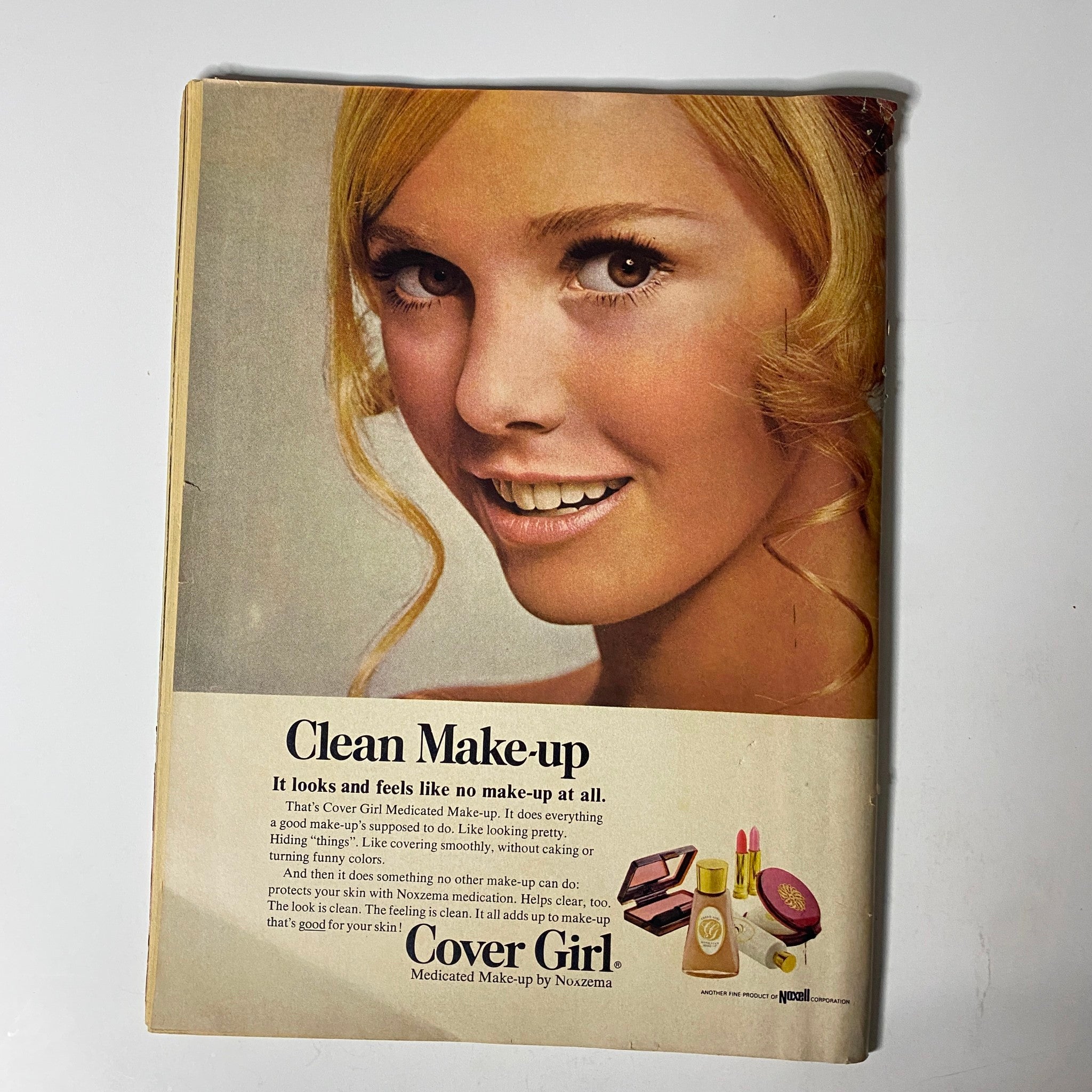 TeenSet Magazine March 1969 Vol 5 No. 3 Jimi Hendrix w Pin-up No Label showcasing an advertisement for Clean Make-up by Cover Girl, highlighting a cheerful model with flawless skin and stylish makeup, embodying the beauty trends of the 1960s.