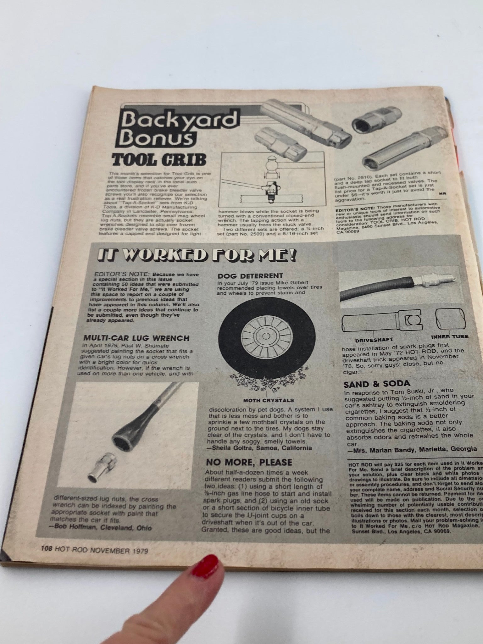 Back cover of VTG Hot Rod Magazine November 1979 showcasing the Backyard Bonus tool crib section with tips and tricks for automotive enthusiasts.