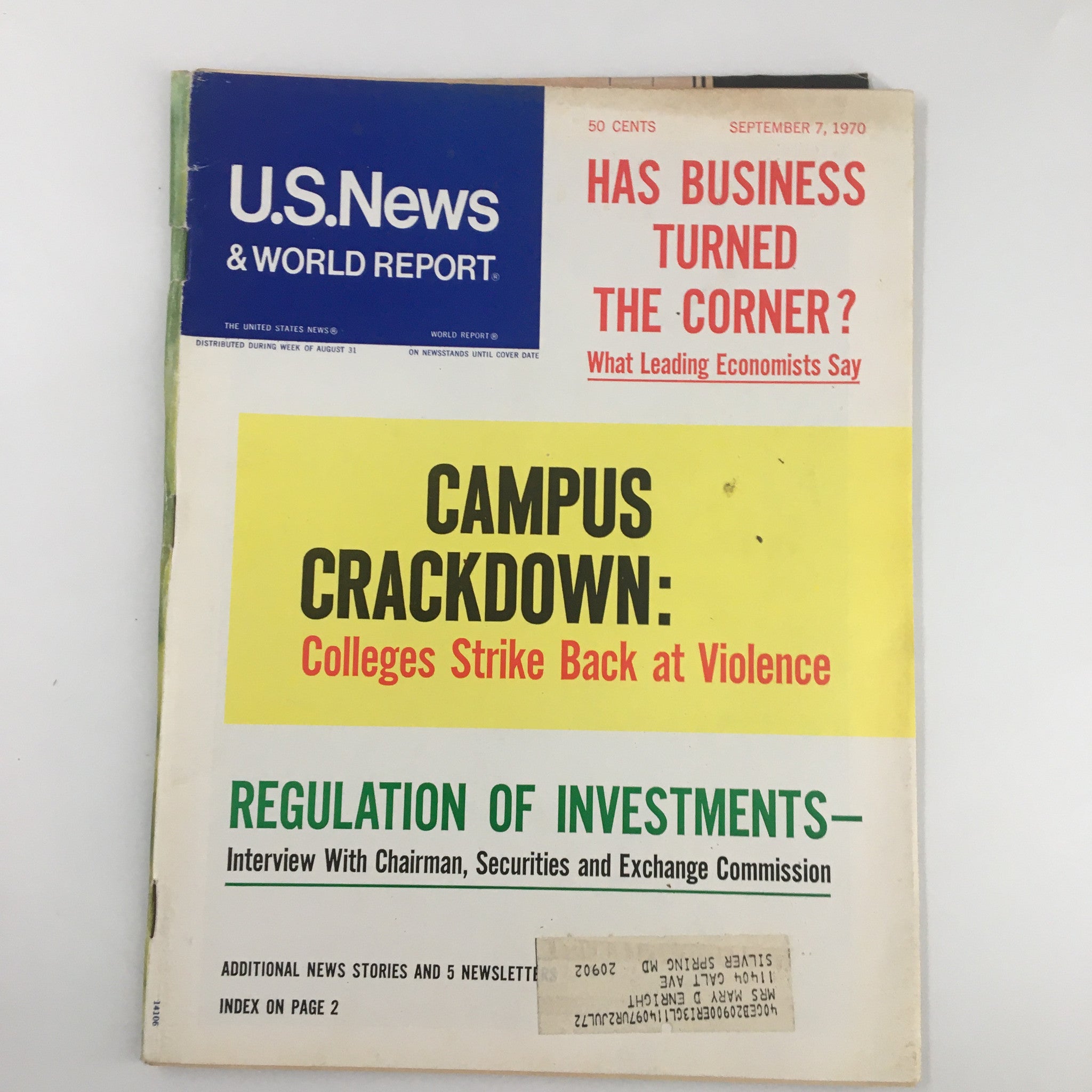 Cover of US News & World Report Magazine, September 7, 1970, featuring articles on investment regulations and campus violence, highlighting cultural and economic discussions of the era.