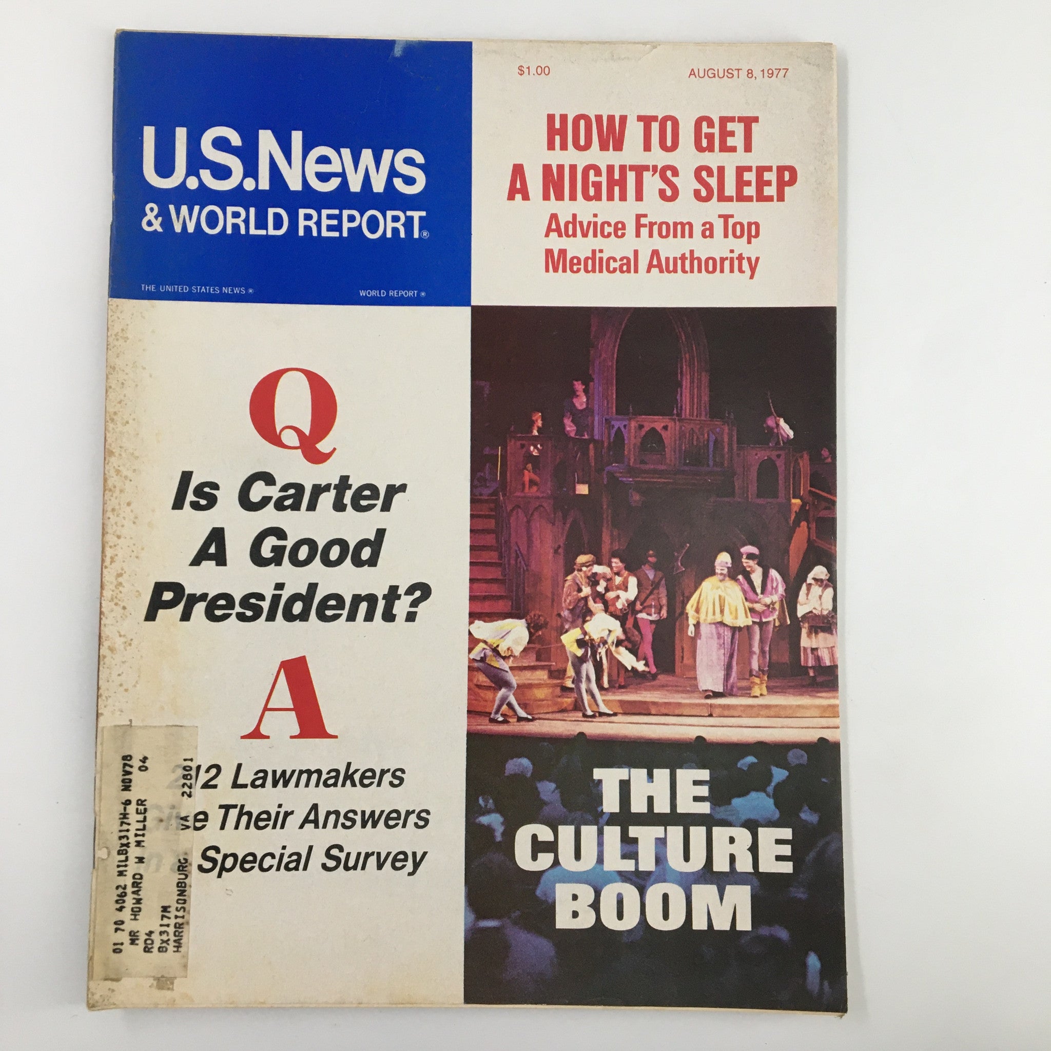 Cover of US News & World Report Magazine from August 8, 1977 featuring the article 'How To Get A Night's Sleep' with topics on health and a survey regarding presidential opinion.