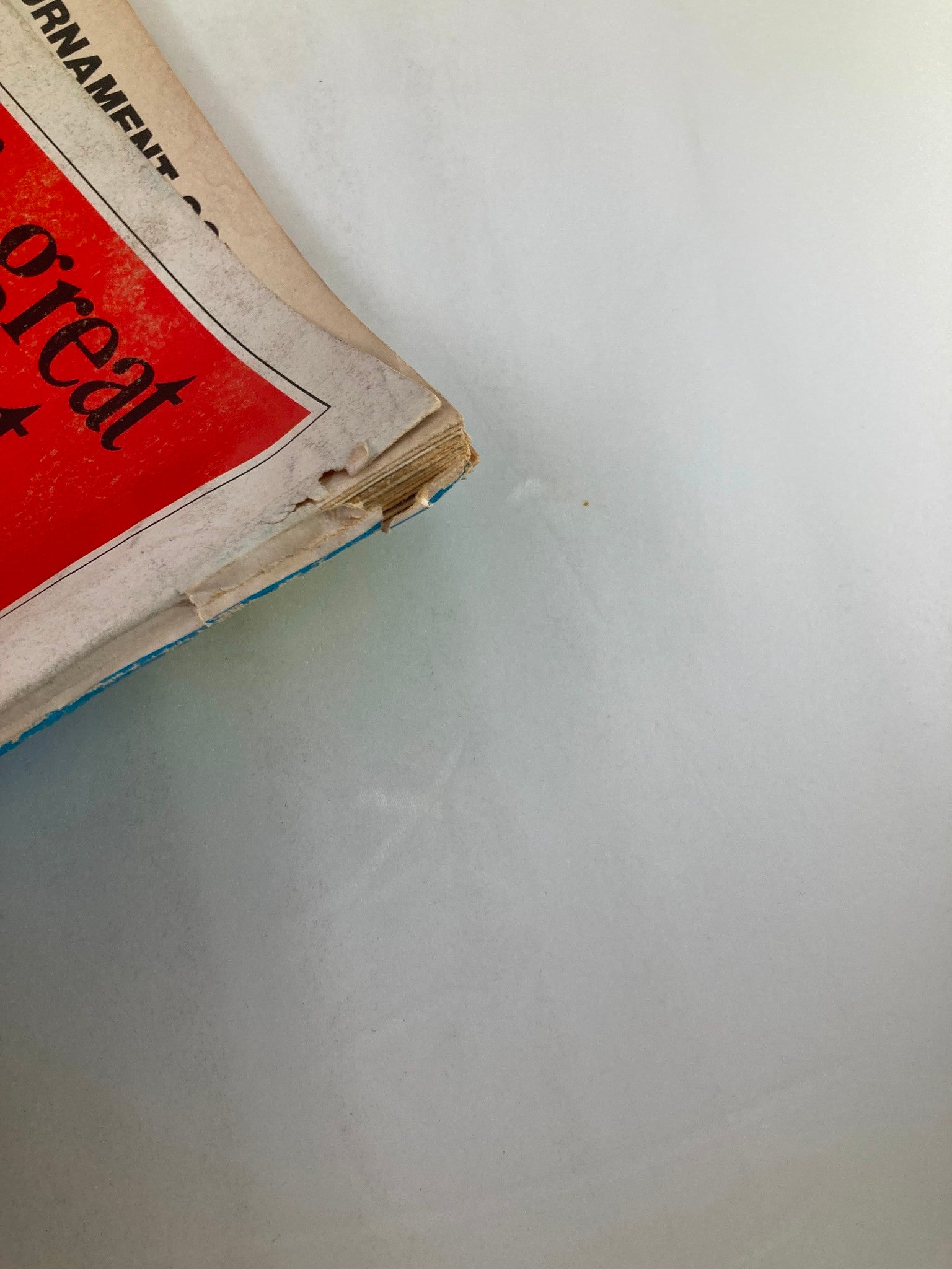 Corner view of VTG Golf Digest Magazine February 1969 indicating wear and tear on the edges and spine.