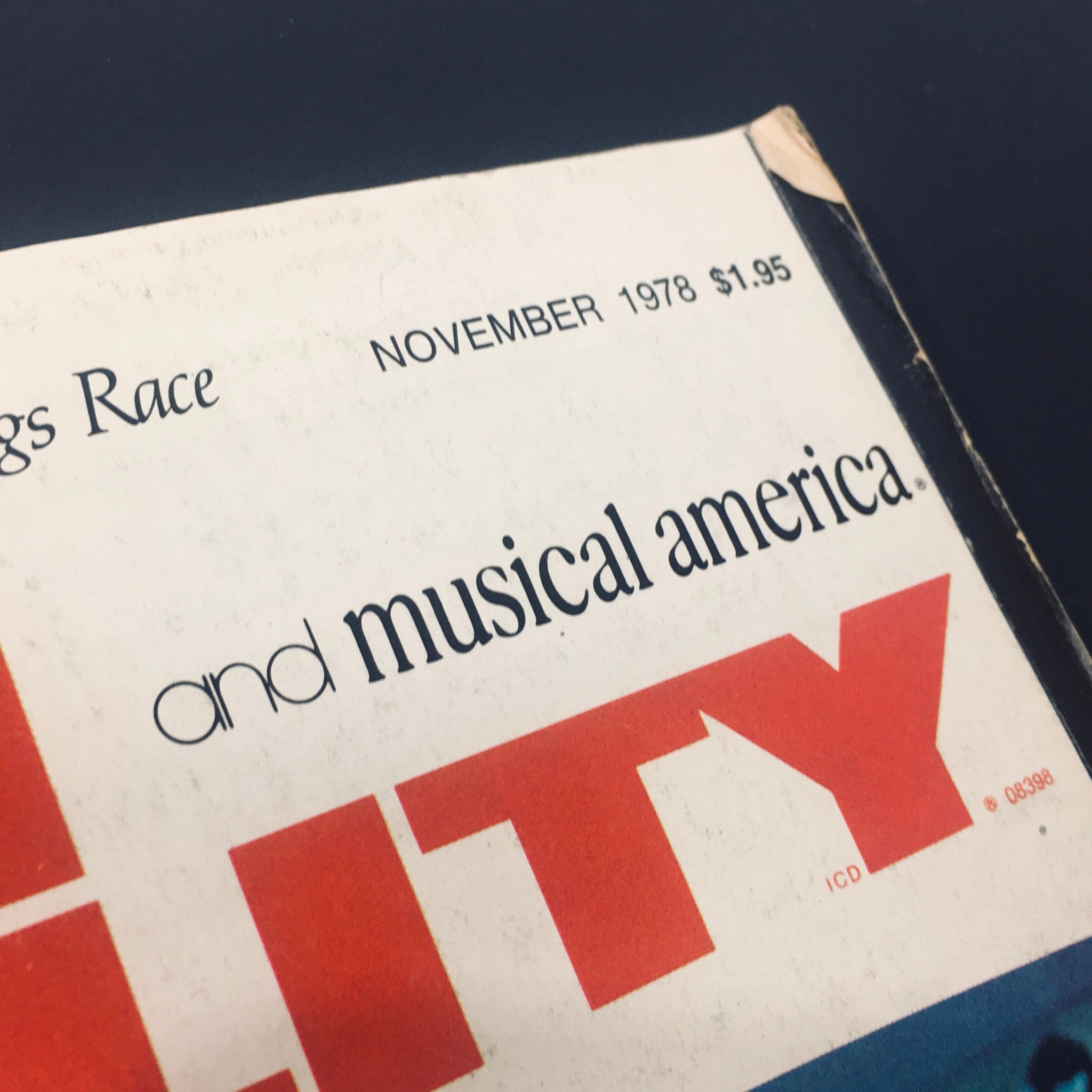 Detailed view of the date and price on VTG High Fidelity Magazine November 1978 indicating the month and year of publication along with the price of $1.95.