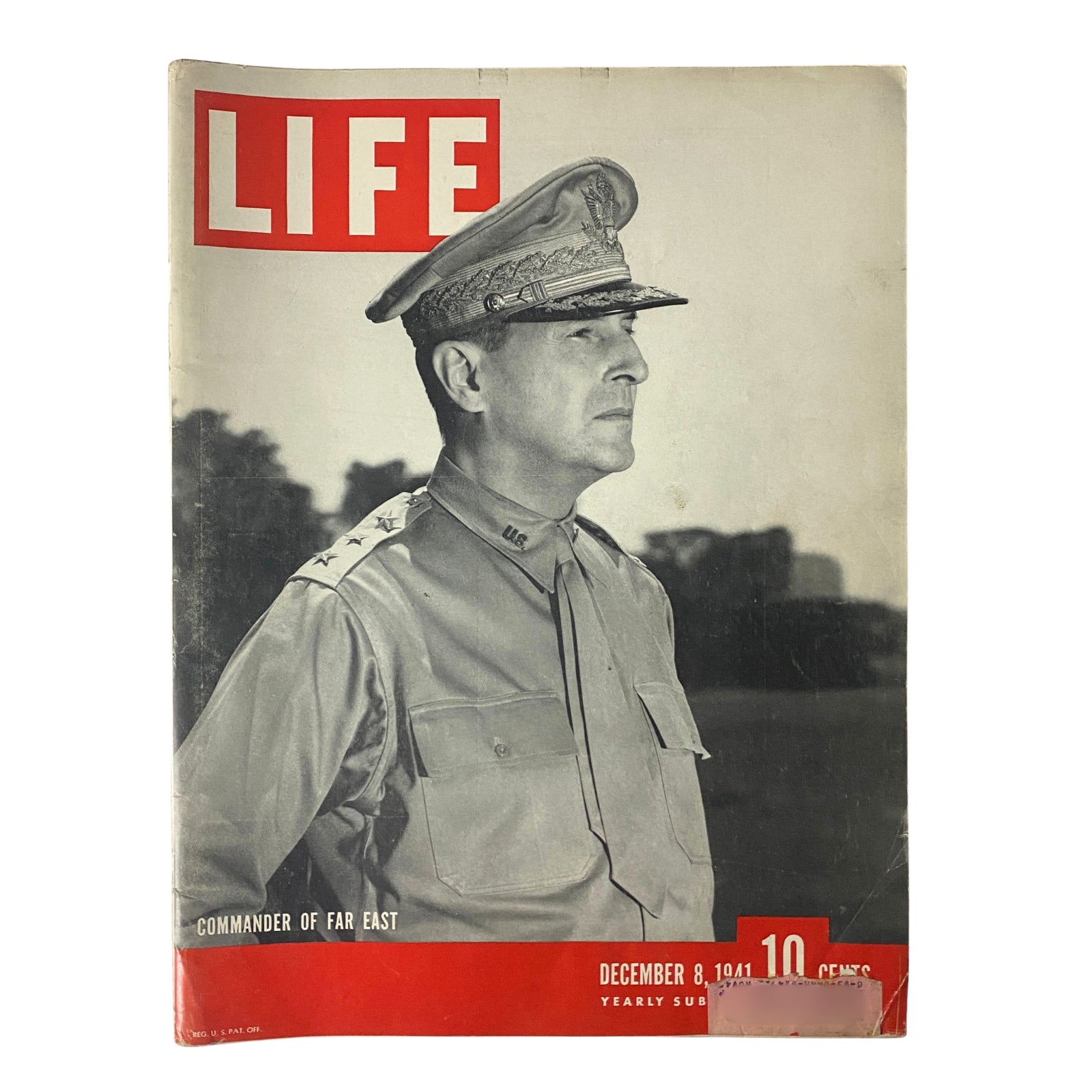 Cover of LIFE Magazine December 8, 1941 Vol 11 No. 23 featuring General Douglas MacArthur as Commander of Far East.