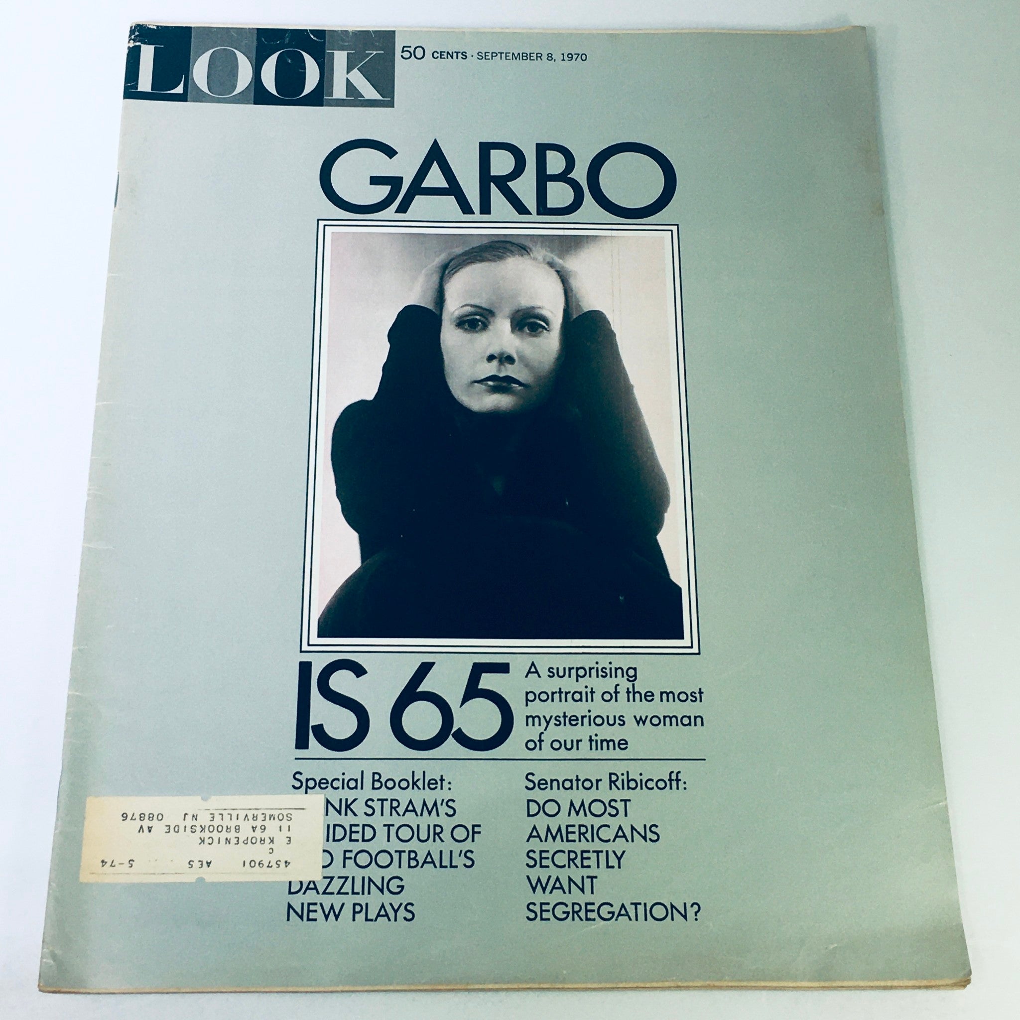 Cover of VTG Look Magazine from September 8, 1970 featuring Greta Garbo at age 65 and Senator Abraham Ribicoff, showcasing a significant moment in media history.