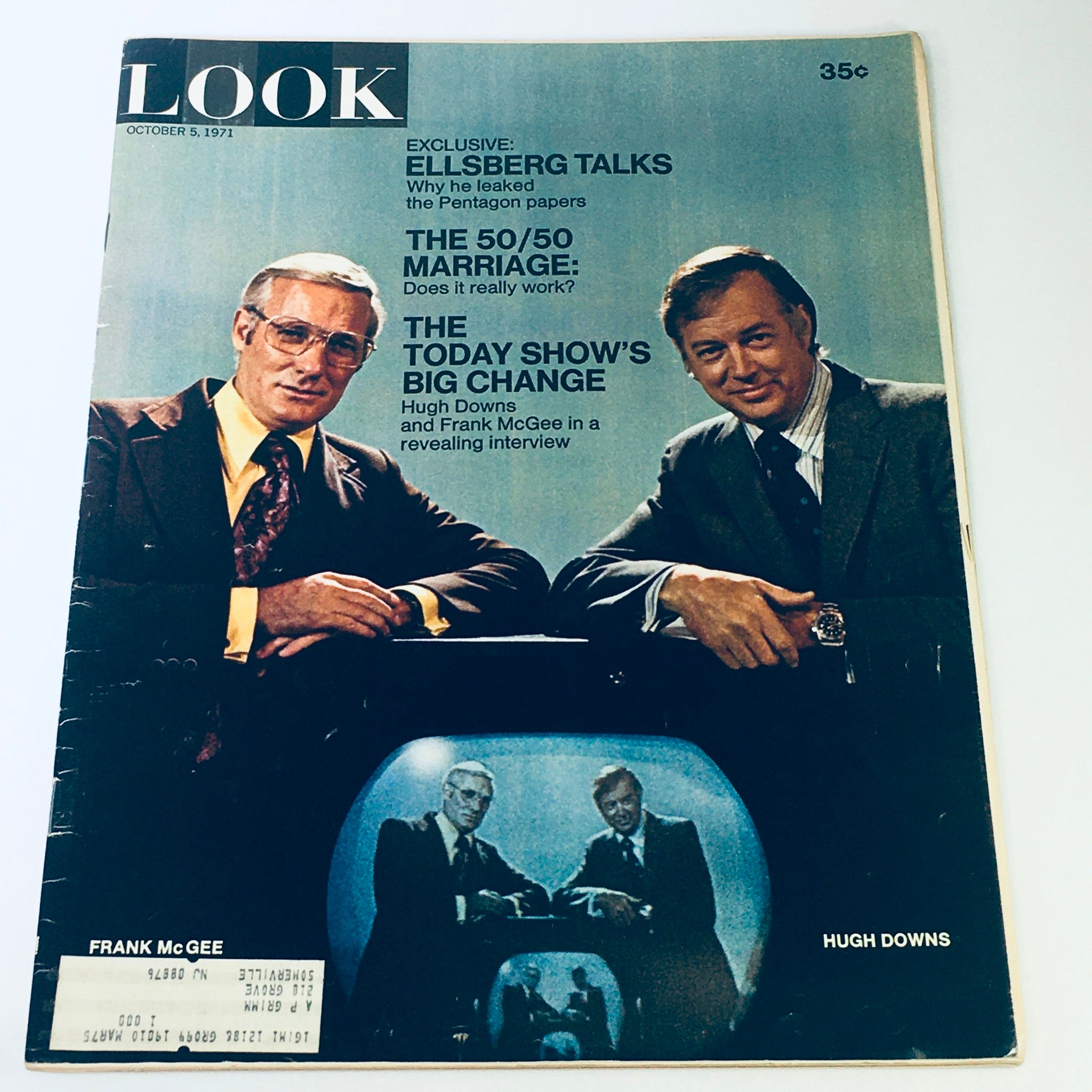Cover of VTG Look Magazine dated October 5, 1971, featuring Frank McGee and Hugh Downs, discussing Daniel Ellsberg's Pentagon Papers and societal issues of the time.