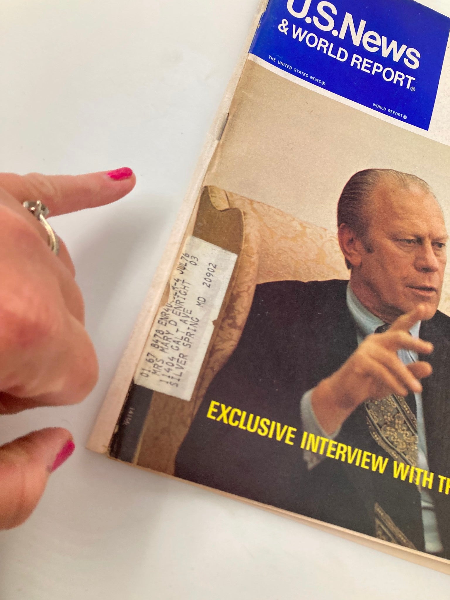 Close-up of the US News & World Report Magazine cover from November 25, 1974, highlighting the title 'What Gerald Ford Sees Ahead' and the corner with a price tag showing '60 cents'.