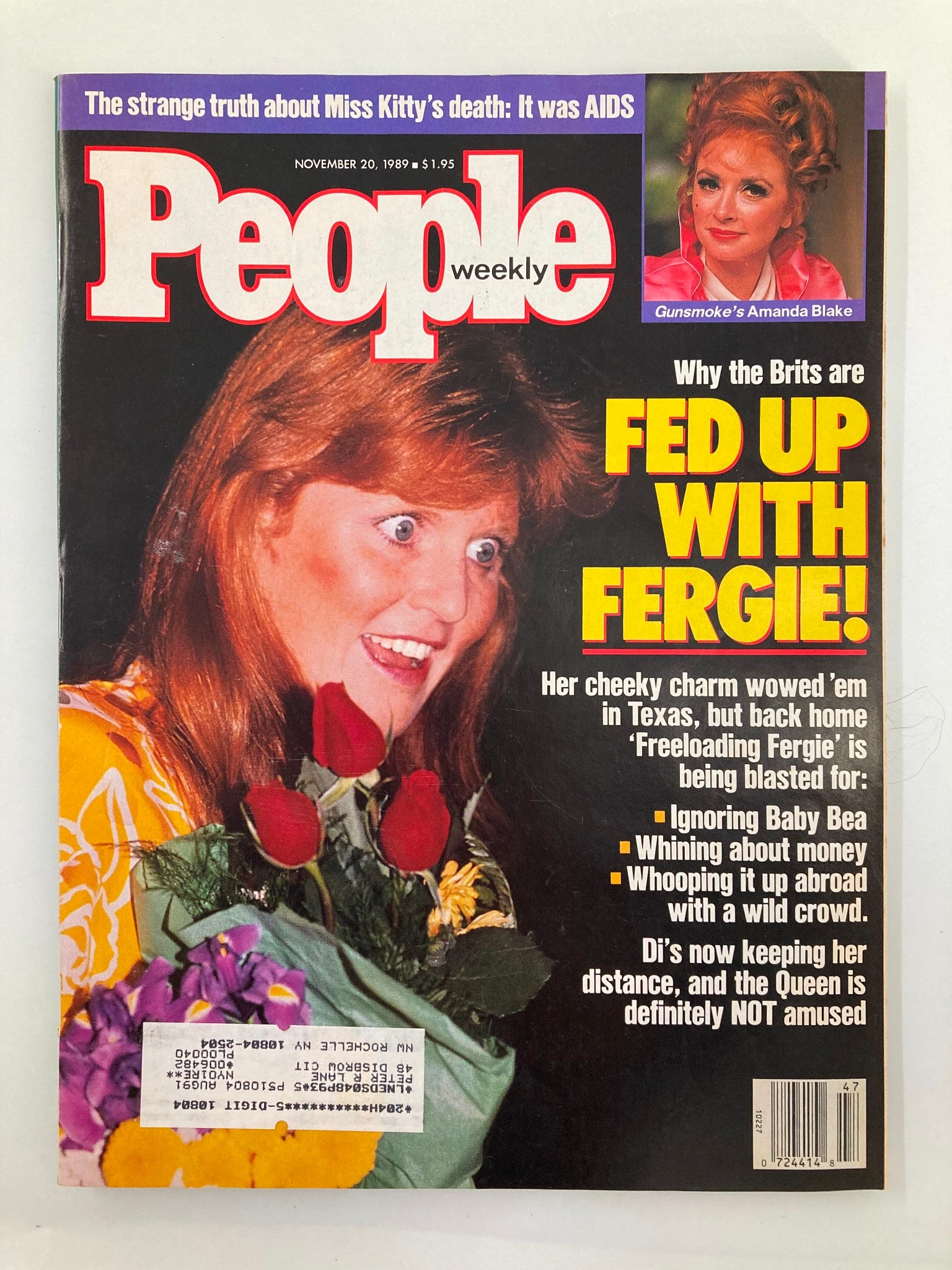 Cover of VTG People Weekly Magazine from November 20, 1989, featuring 'Freeloading Fergie' and Amanda Blake with floral arrangements. The article discusses public perception and controversies surrounding Fergie.