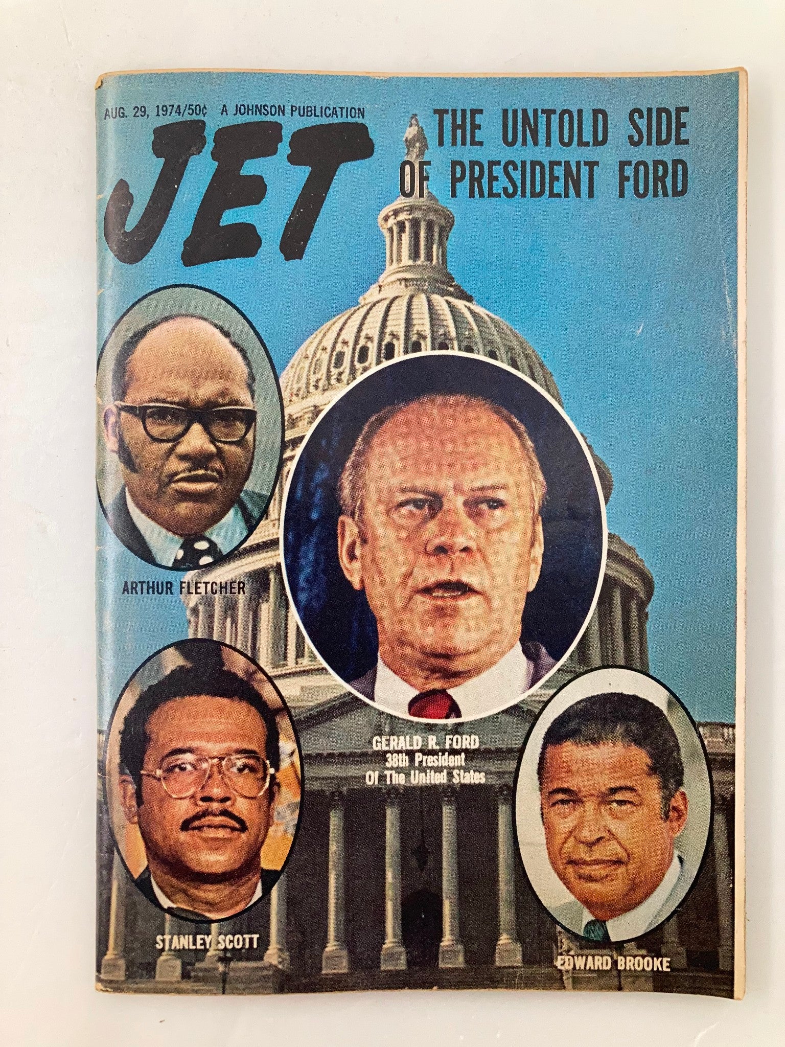 Cover of VTG Jet Magazine August 29, 1974, Vol 46 #23 featuring President Gerald Ford with Arthur Fletcher, Stanley Scott, and Edward Brooke, highlighting the untold side of President Ford.
