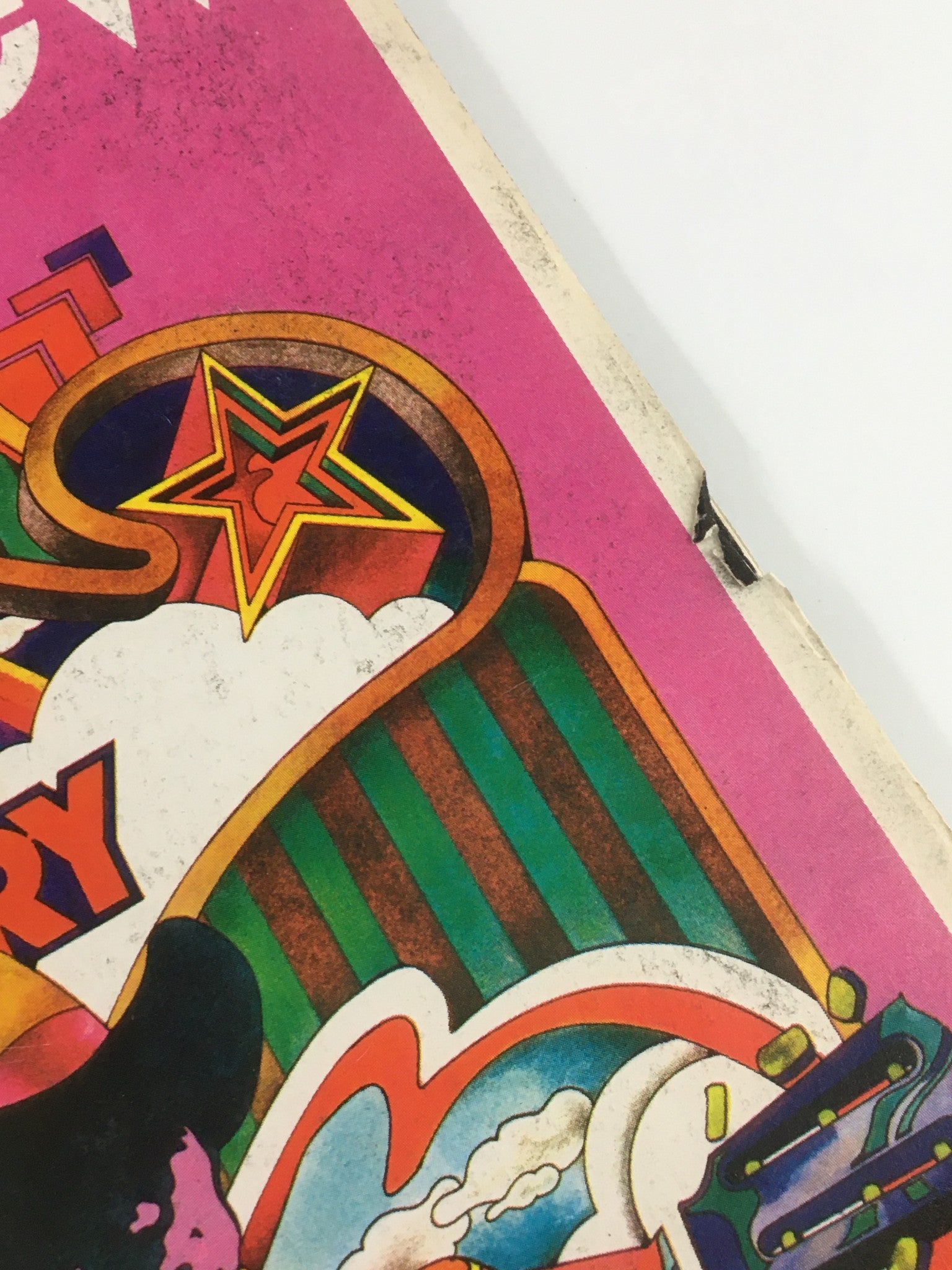 Detail of the corner of the VTG Stereo Review Magazine January 1972 cover showcasing colorful illustrations and graphics.