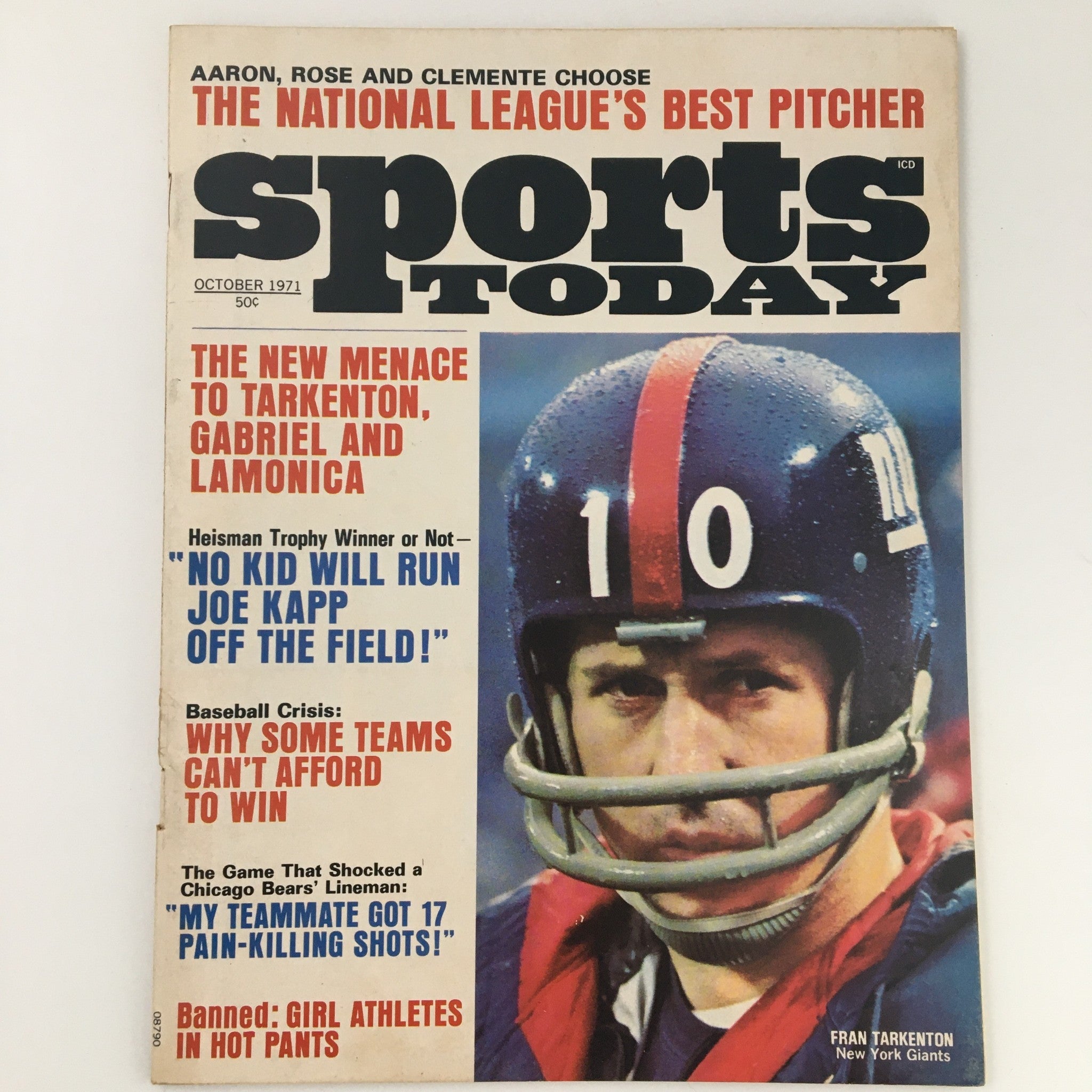 VTG Sports Today Magazine October 1971 cover featuring Frank Tarkenton of the New York Giants, showcasing sports highlights and issues of the time.