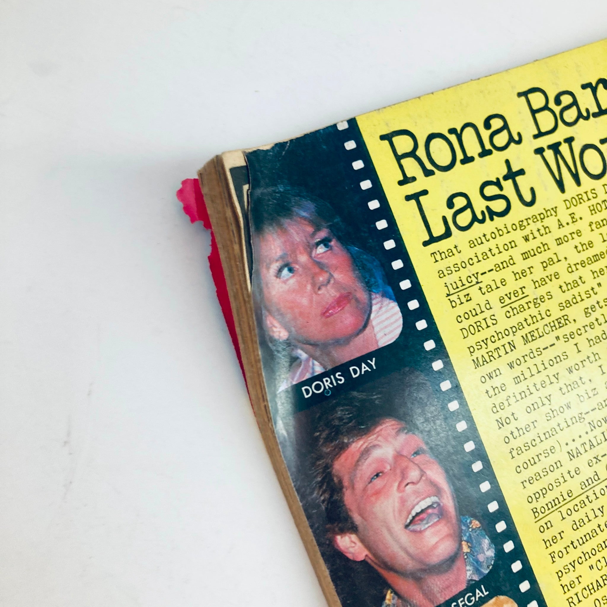 Corner of VTG Rona Barrett's Gossip Magazine January 1976 highlighting Doris Day and entertainment news.