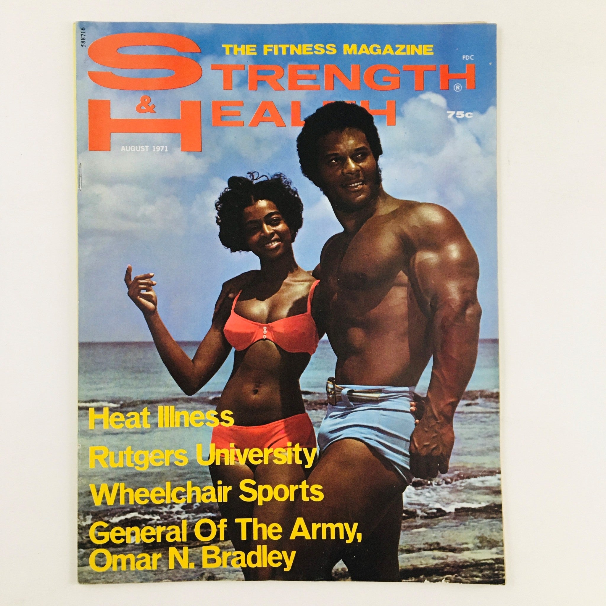 Cover of Strength & Health Magazine, August 1971, featuring General Omar N. Bradley, showcasing fitness themes and a vibrant beach scene.