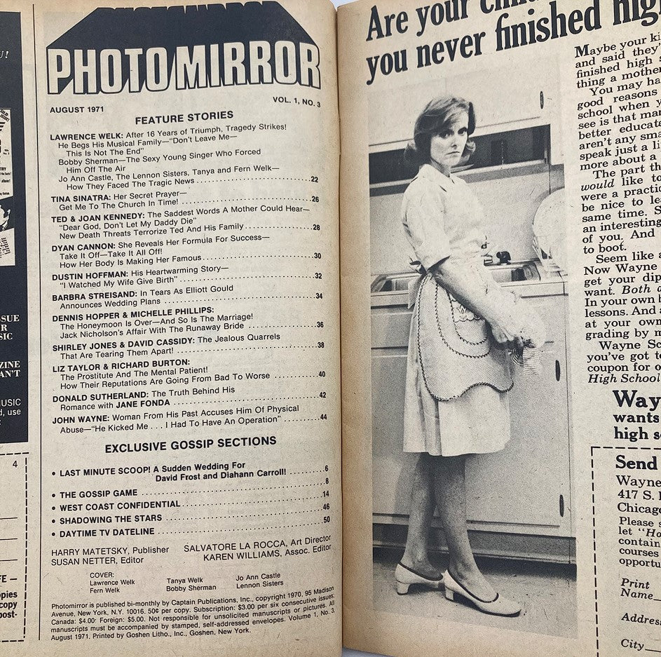Inside spread of VTG Photo Mirror Magazine August 1971 Vol 1 #3, listing feature stories and celebrity gossip from the era.