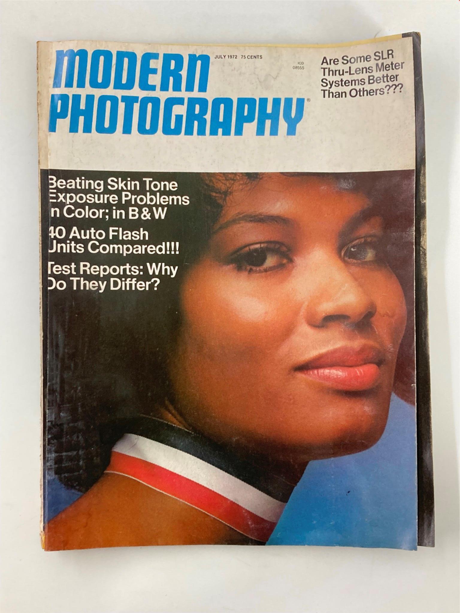 Cover of VTG Modern Photography Magazine July 1972 featuring a model with a striking expression, showcasing the title 'Beating Skin Tone Exposure Problems'.