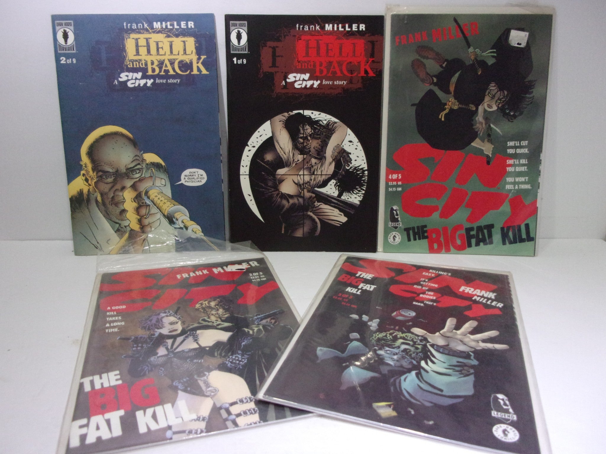 Lof of 5 Frank Miller Comics - Sin City and Hell & Back