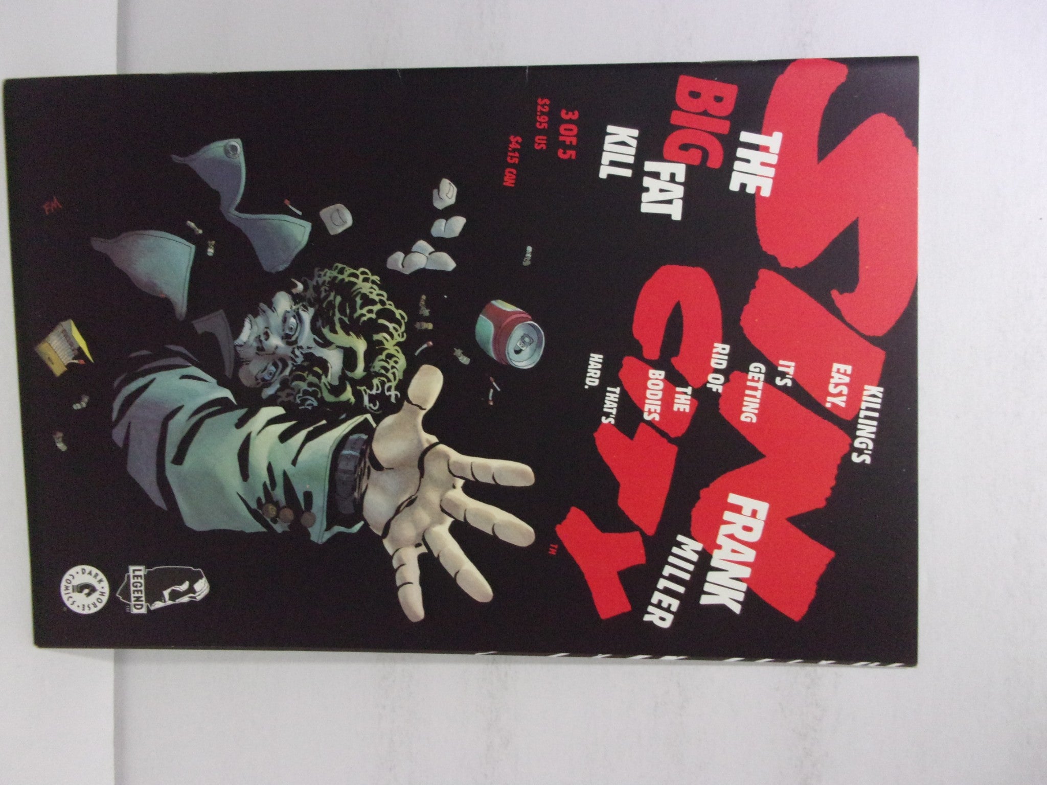 Lof of 5 Frank Miller Comics - Sin City and Hell & Back