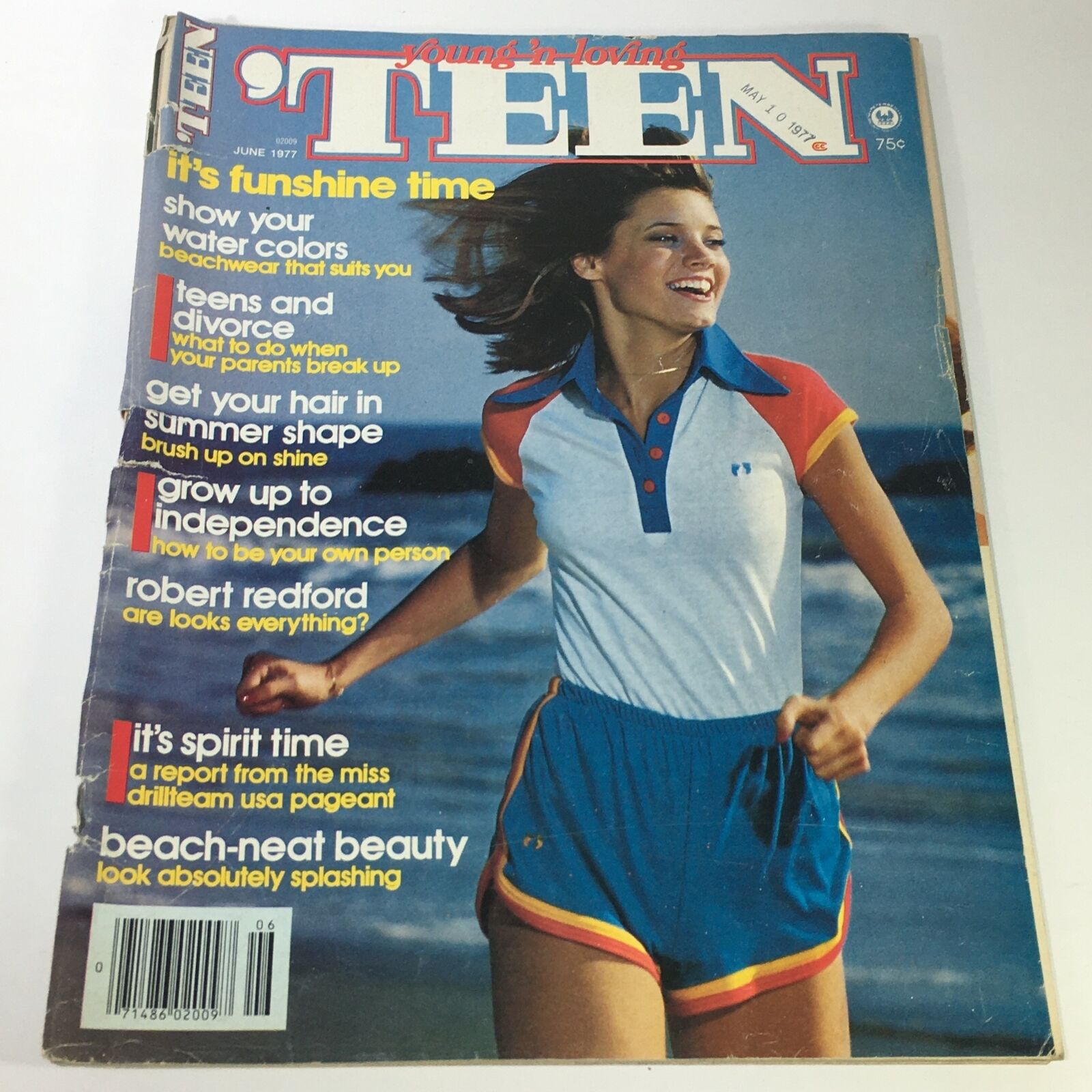 VTG Teen Magazine: June 1977 - Retro Teen Fashion / Beach-Neat Beauty / No Label