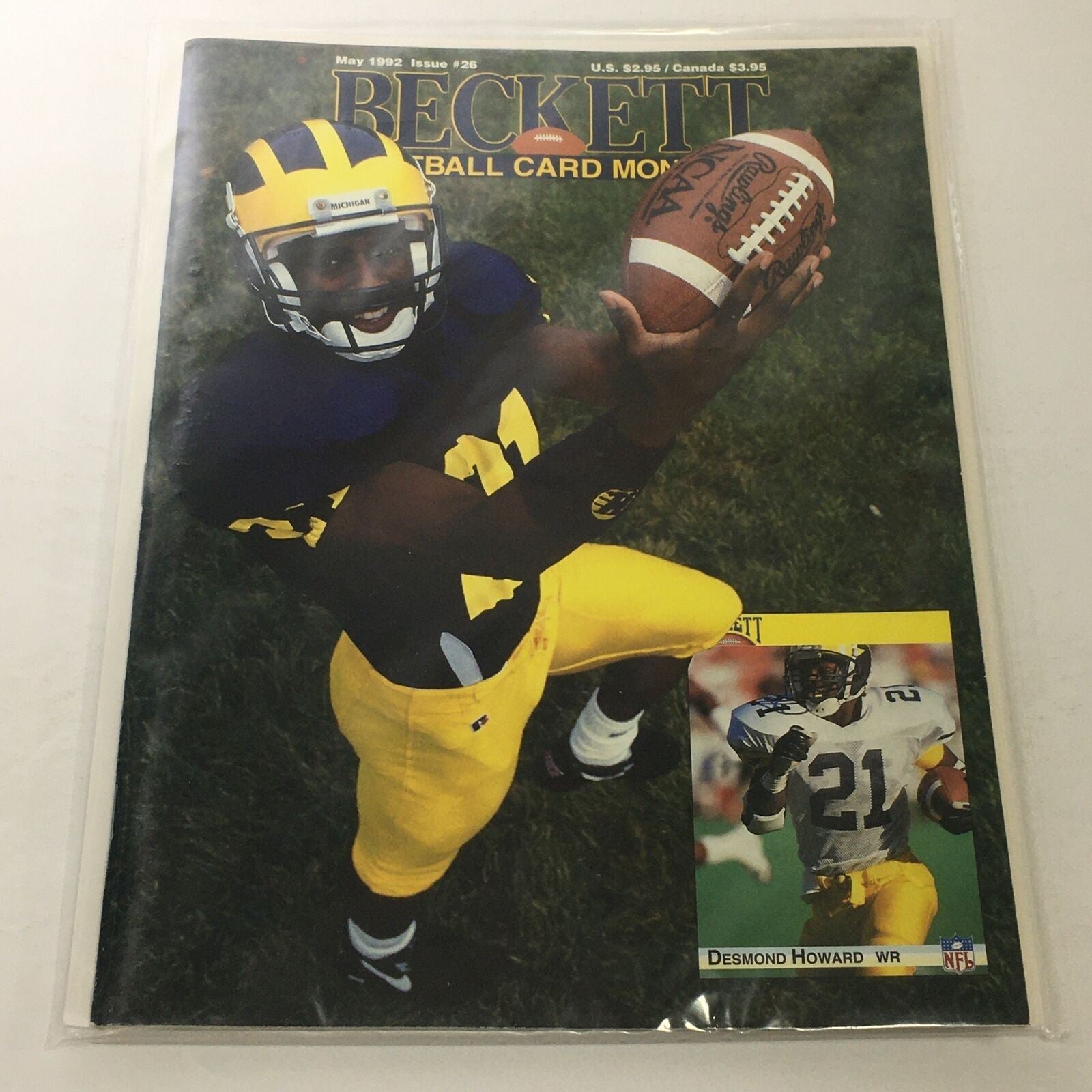 Beckett Football Card Monthly: May 1992 Issue #26 - NFL Desmond Howard WR