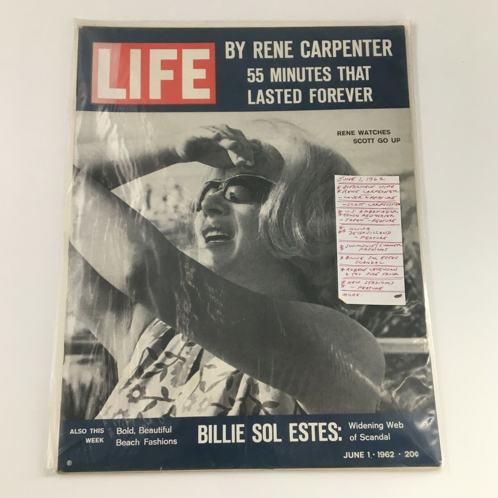 VTG Life Magazine June 1 1962 Astronaut Wife Rene Carpenter Photo, Newsstand