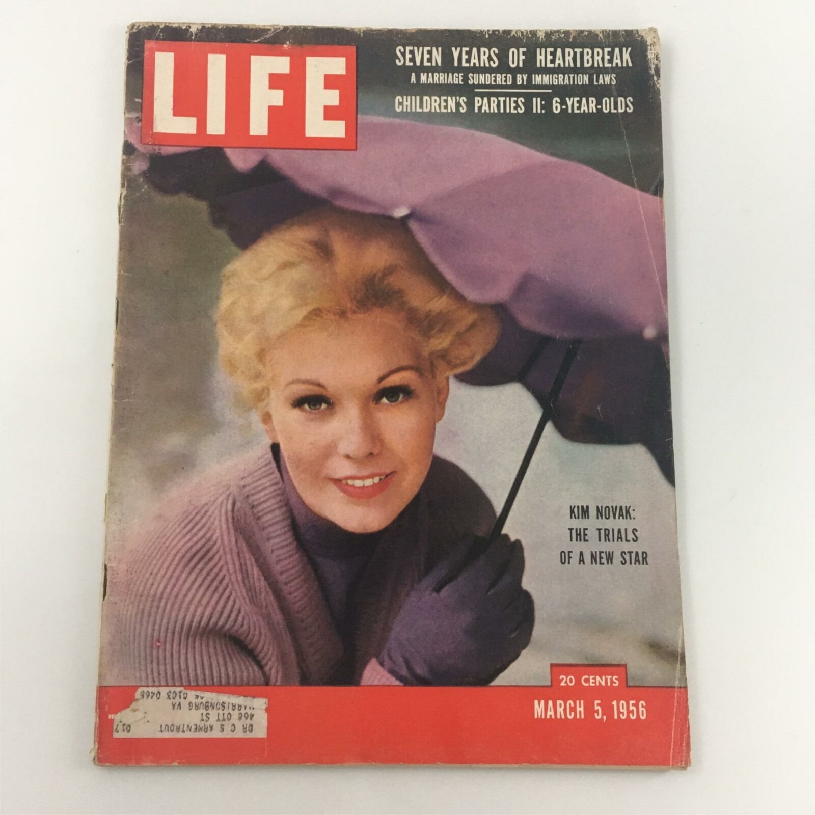 VTG Life Magazine March 5, 1956 Kim Novak The Trials of a New Star