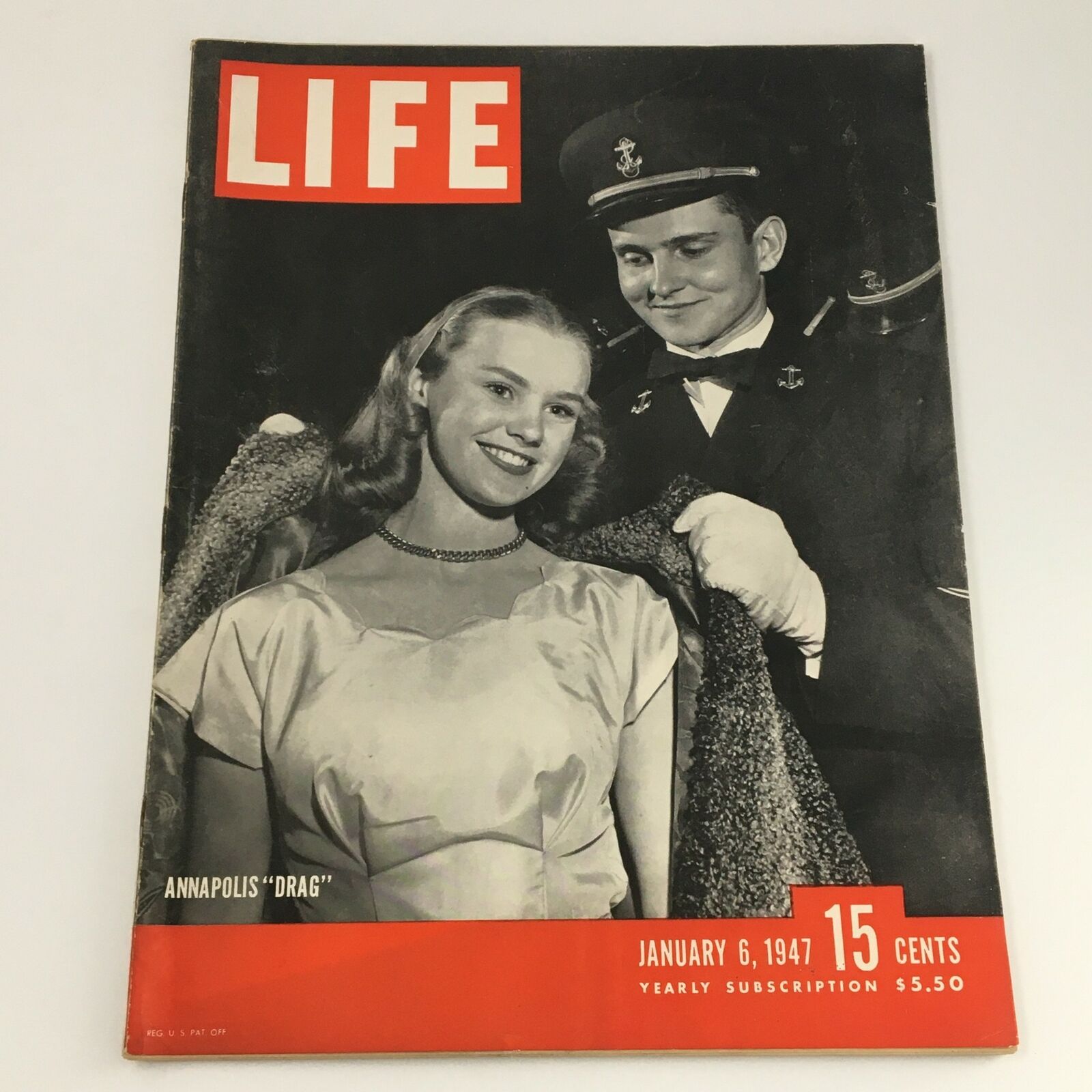 VTG Life Magazine January 6 1947 Annapolis "Drag" Cover Feature, Newsstand