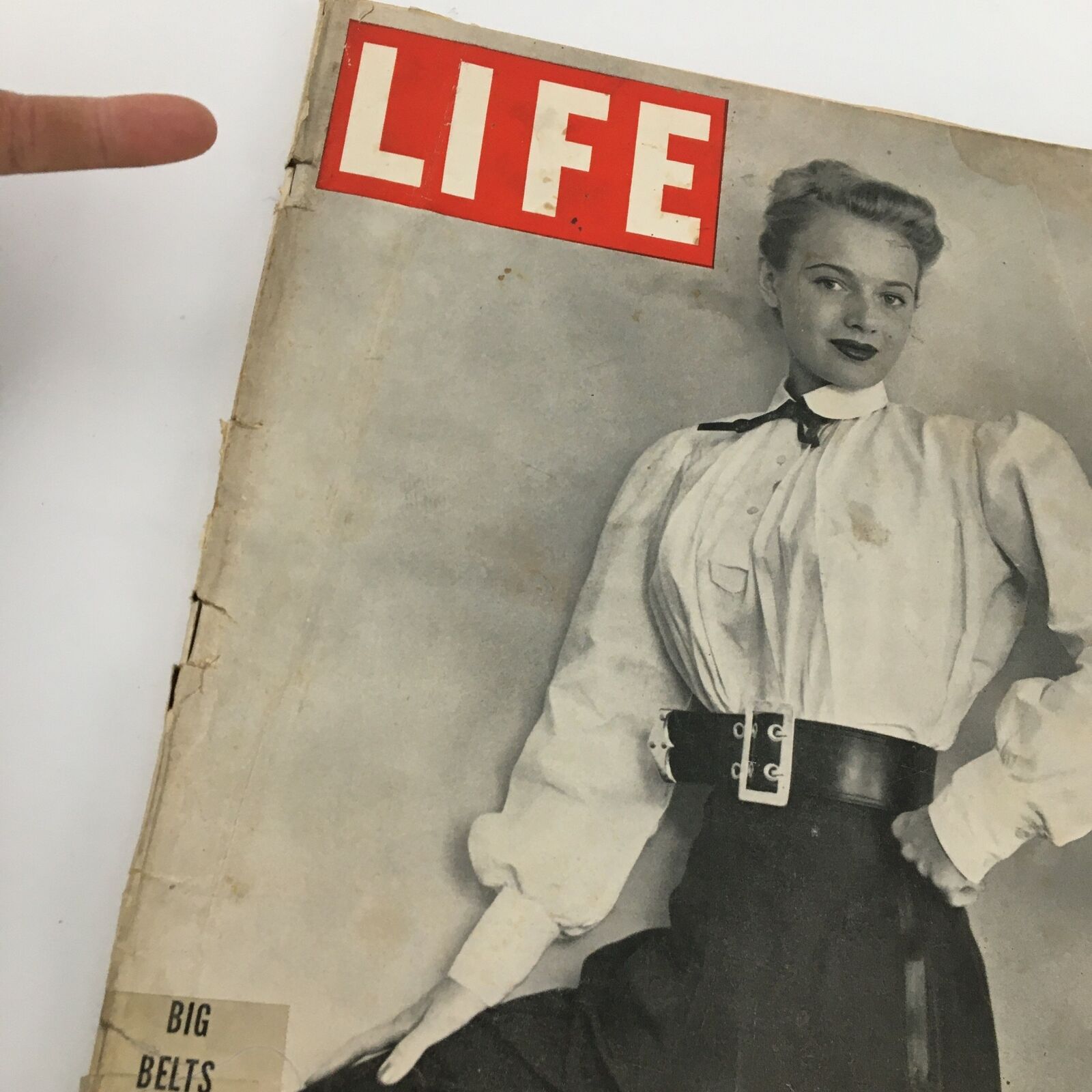 VTG Life Magazine November 19 1945 Big Belts Fashion Cover Feature Newsstand