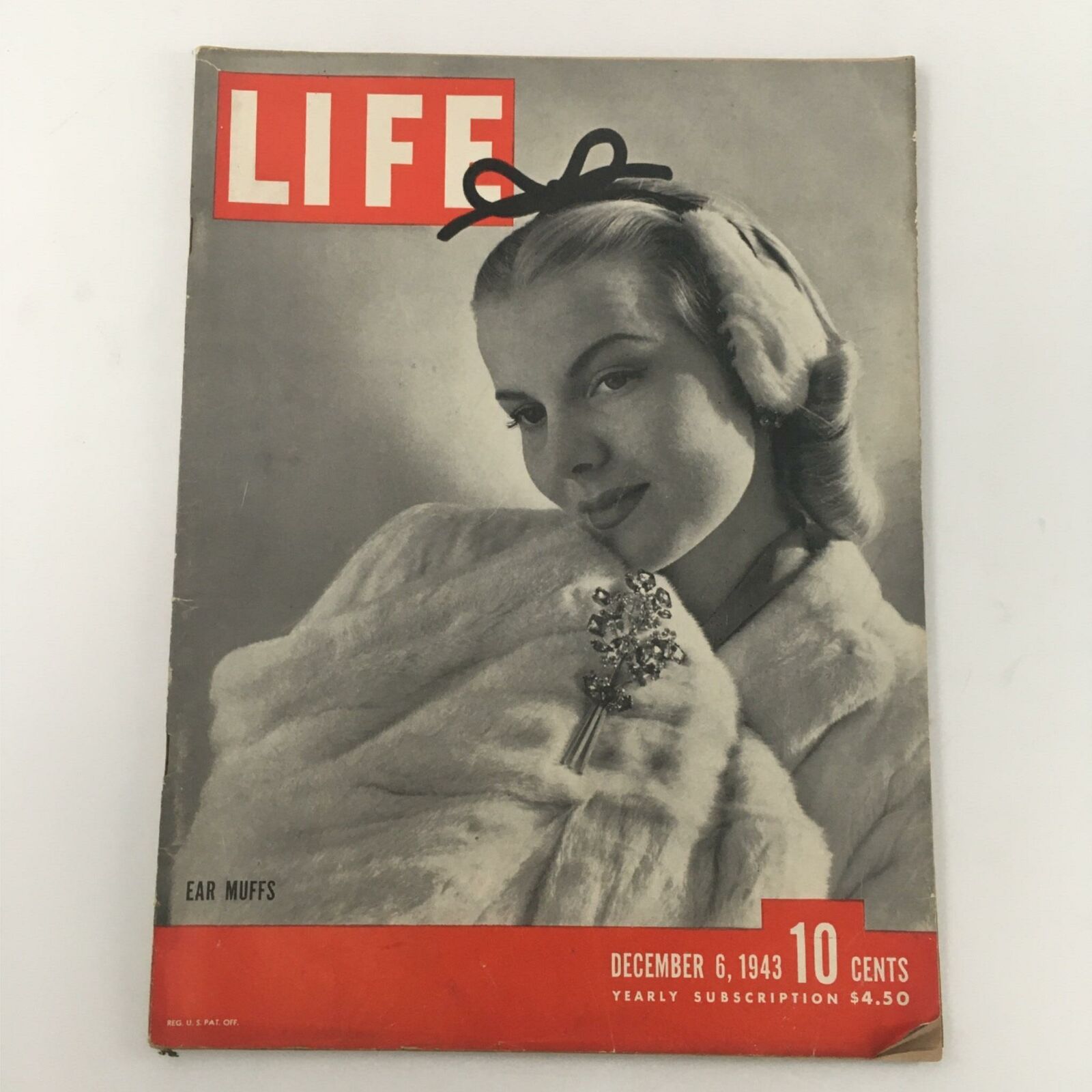 VTG Life Magazine December 6, 1943 Ear muffs, Selene Mahri Newsstand