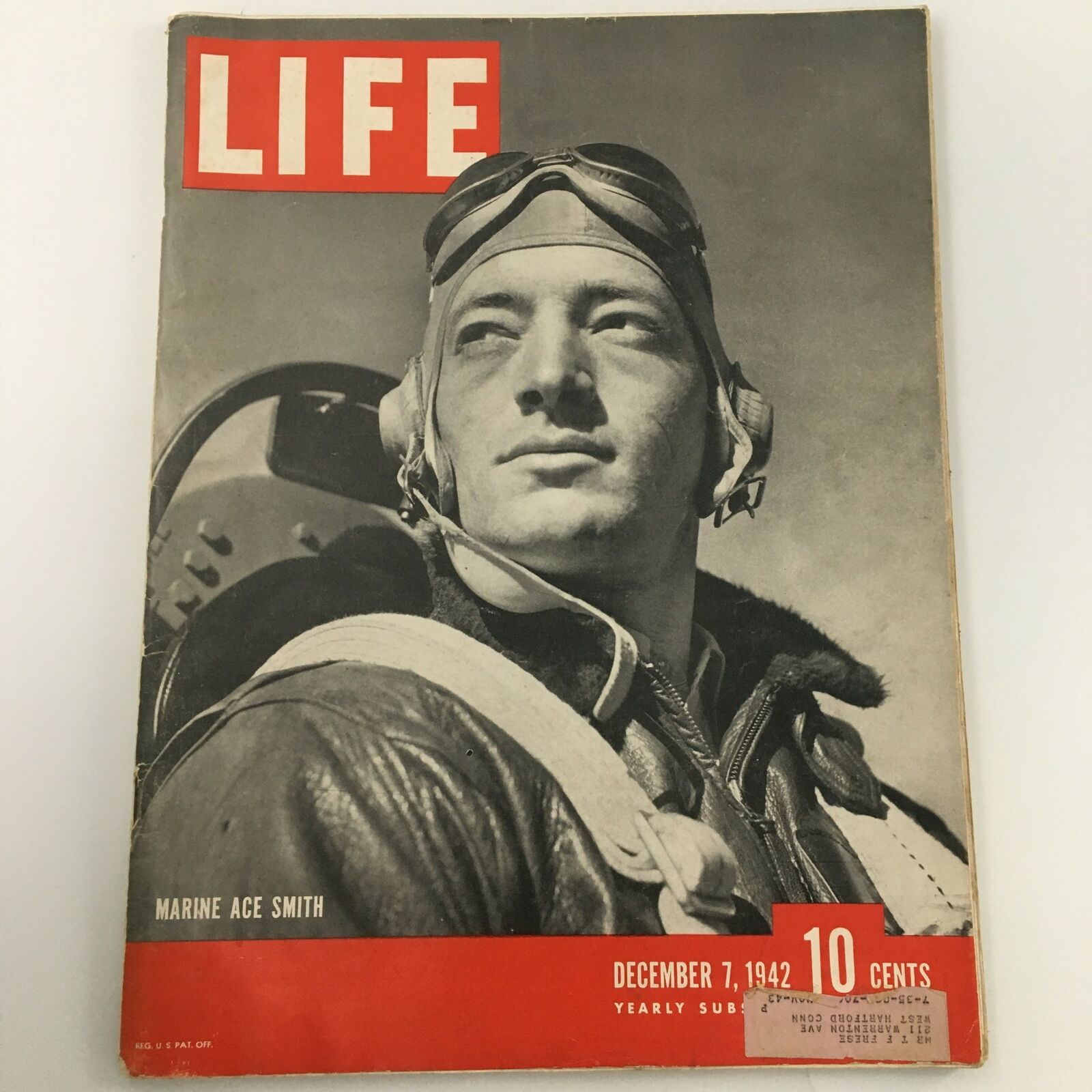 VTG Life Magazine December 7 1942 Marine Ace Smith Cover and Feature