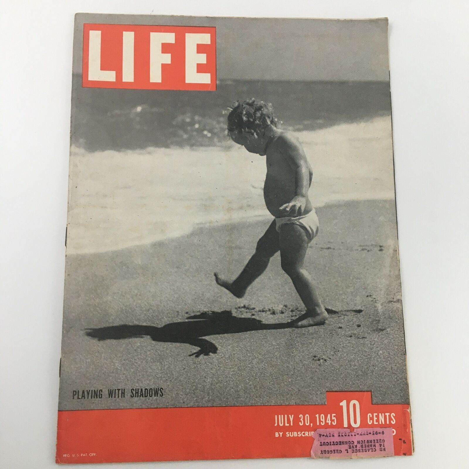 VTG Life Magazine July 30 1945 Playing With Shadows On The Shore