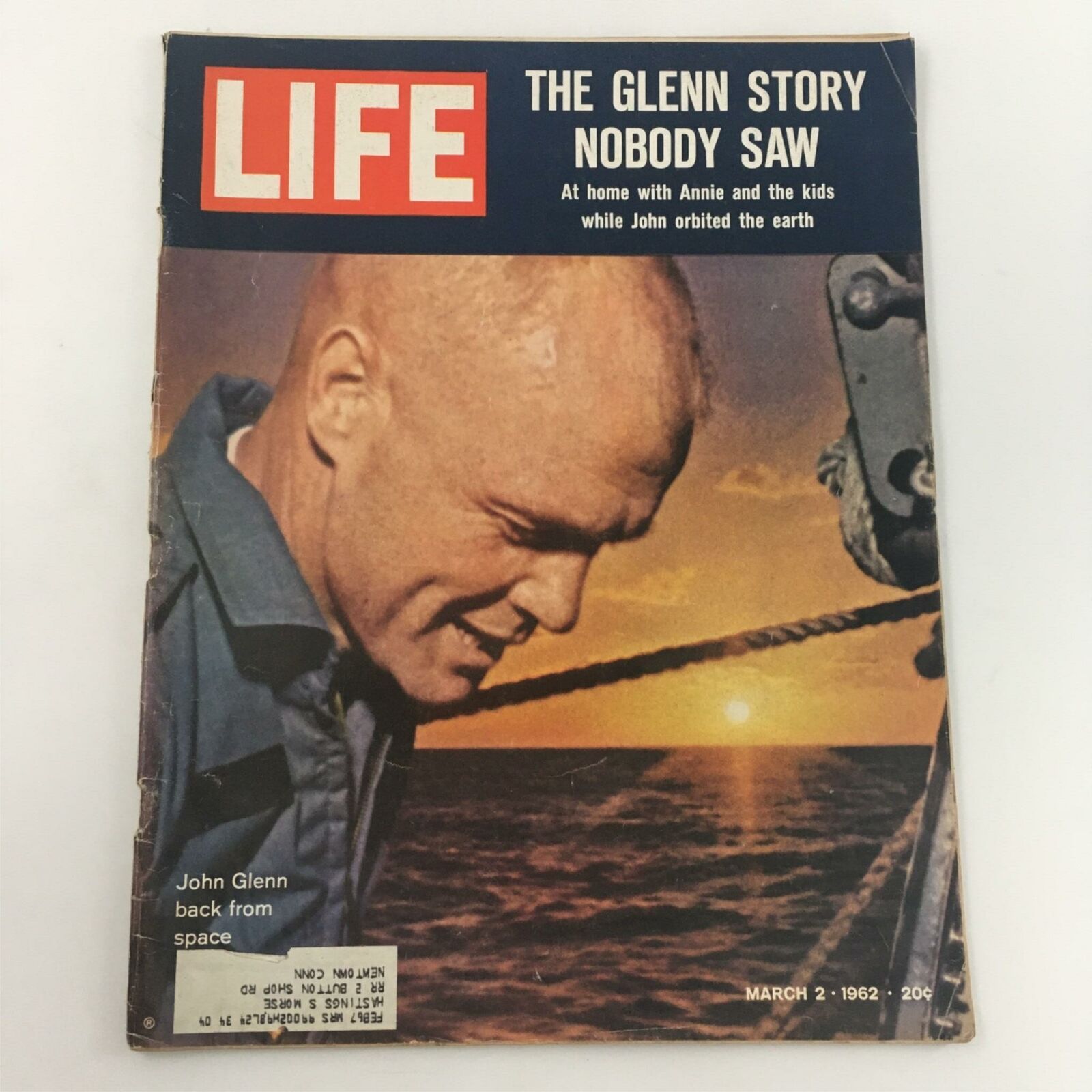 VTG Life Magazine March 2, 1962 The John Glenn Story Nobody Saw