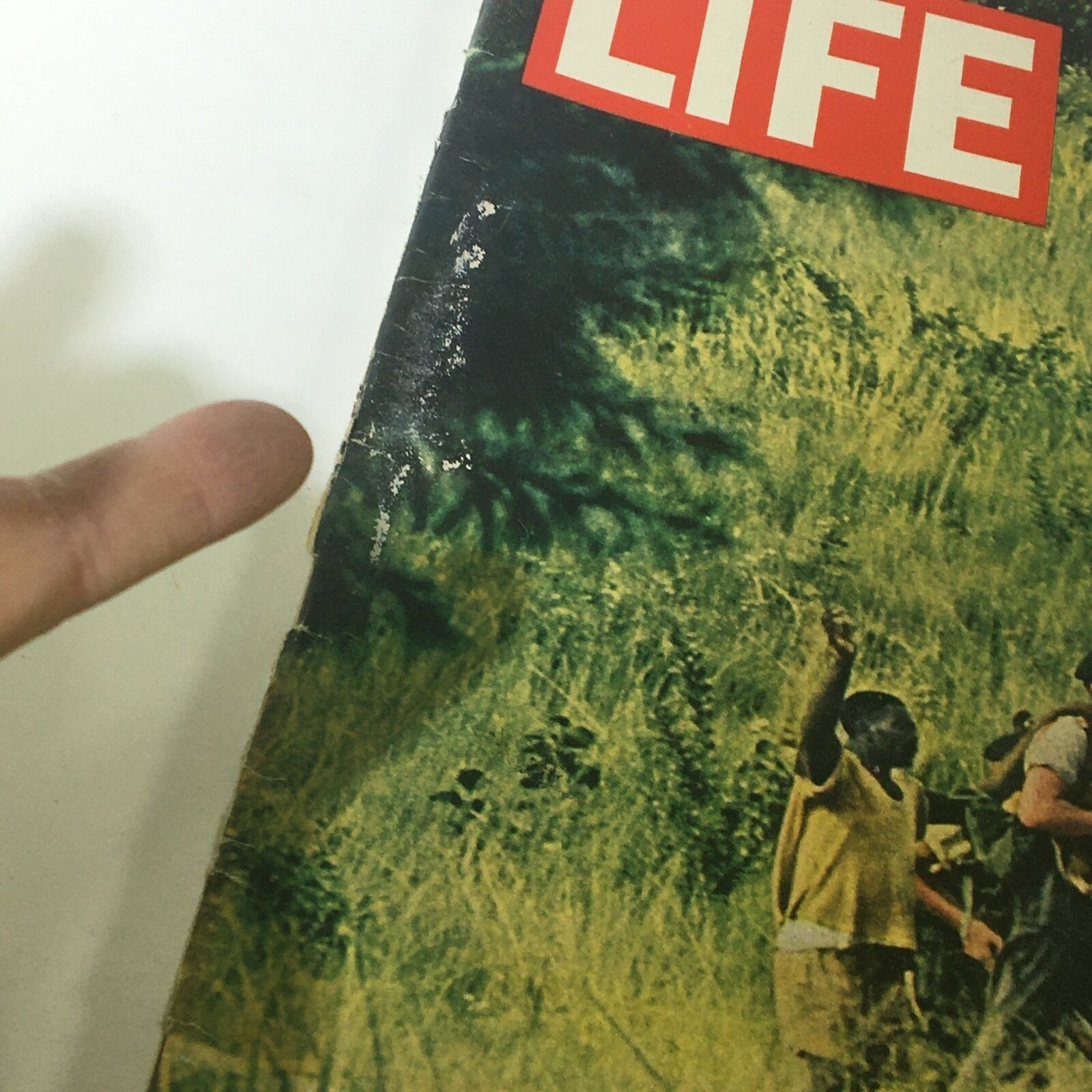 VTG Life Magazine February 7 1964 Tanganyika British Commando Cover and Feature