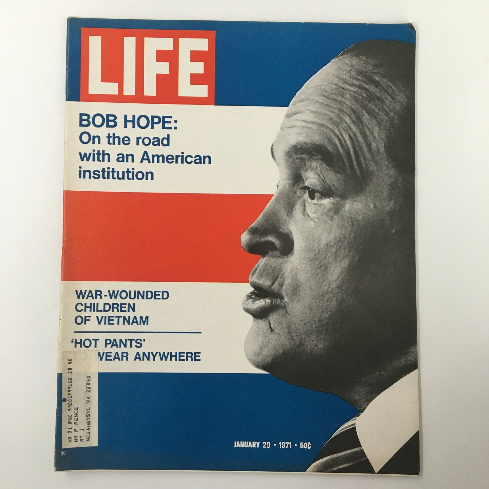 VTG Life Magazine January 29 1971 Bob Hope On The Road with American Institution