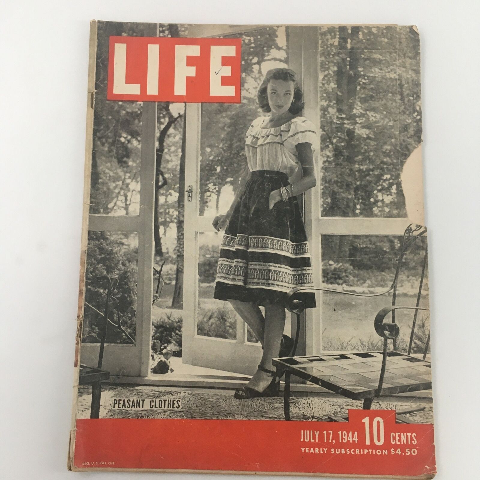 VTG Life Magazine July 17 1944 Peasant Clothes Feature, Newsstand