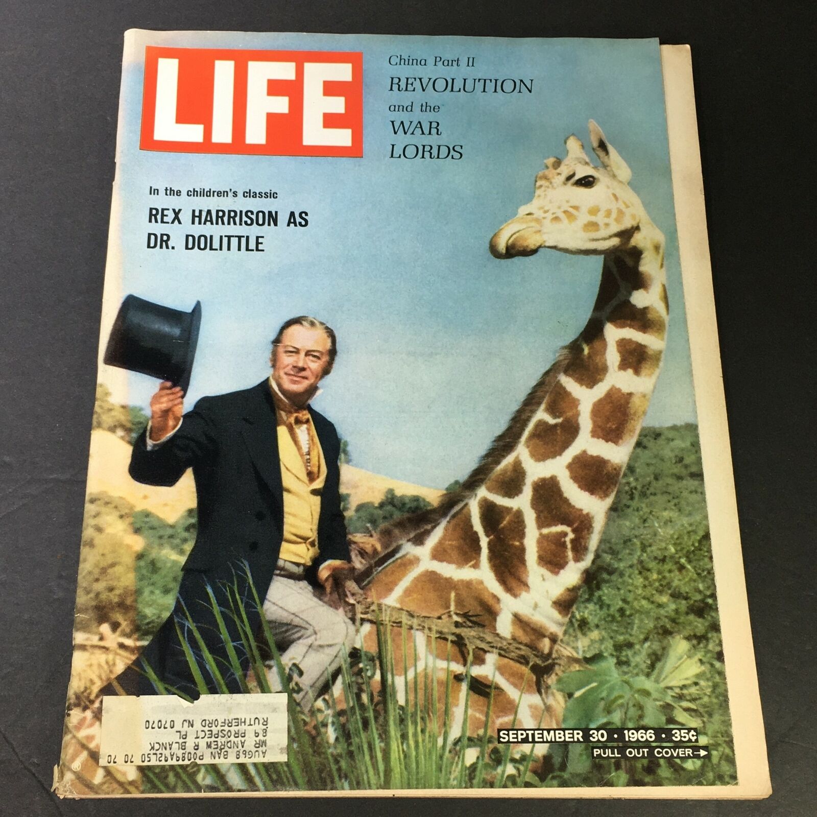 VTG Life Magazine September 30 1966 - Rex Harrison As Dr. Dolittlle