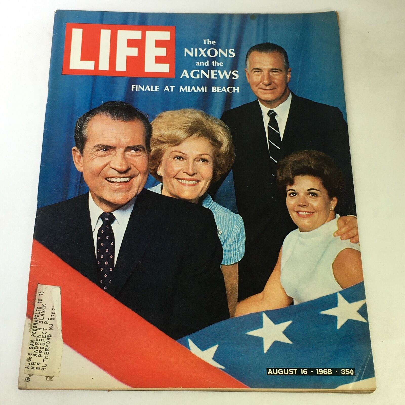 VTG Life Magazine August 16 1968 - The Nixons & The Agnews Finale at Miami Beach