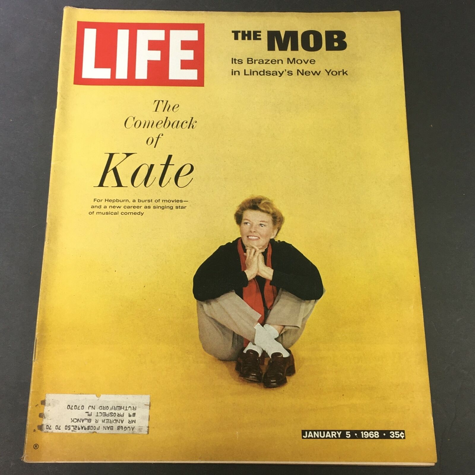 VTG Life Magazine January 5 1968 - Kate Hepburn Comeback / John Lindsay New York