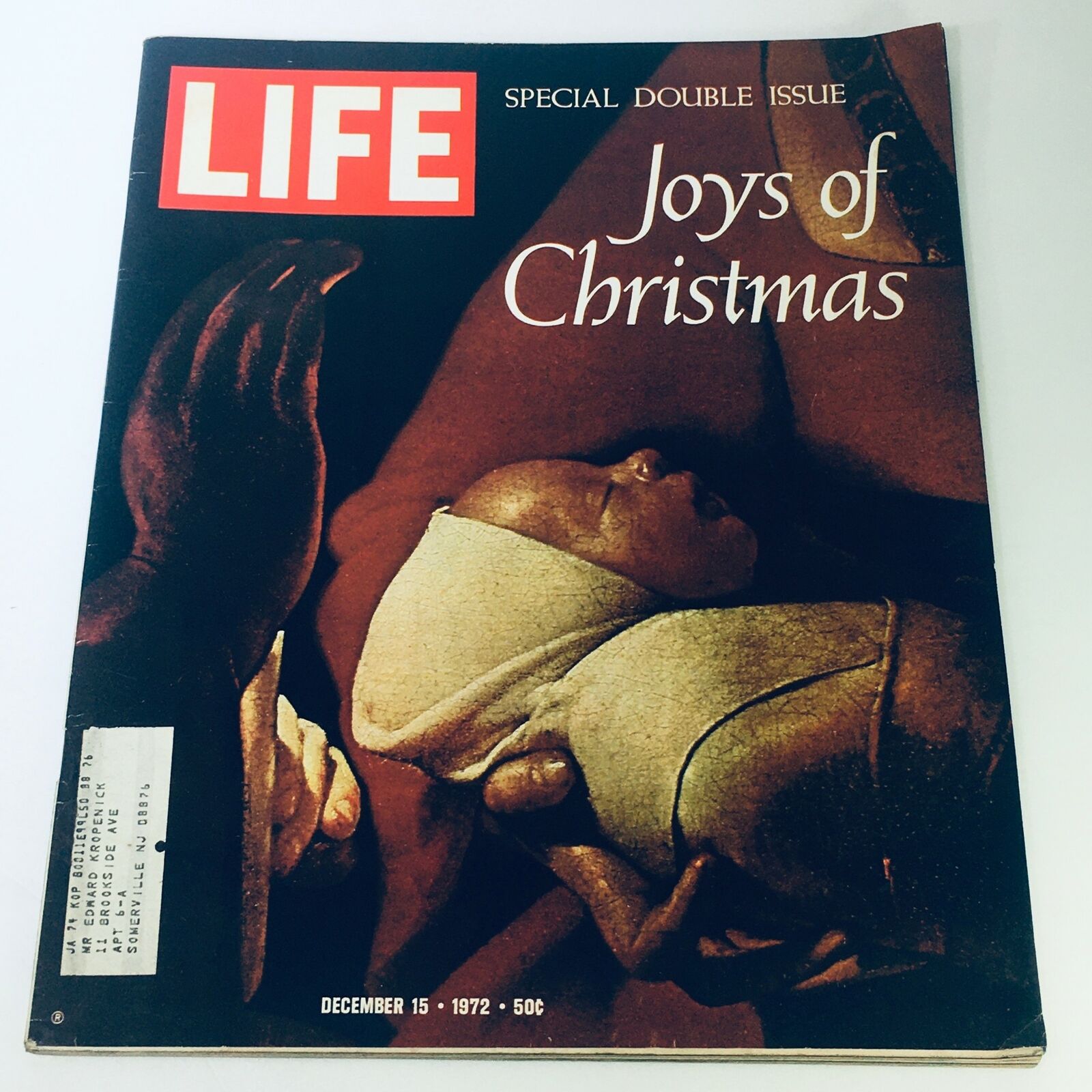 VTG Life Magazine December 15 1972 - Joys of Christmas A Special Double Issue