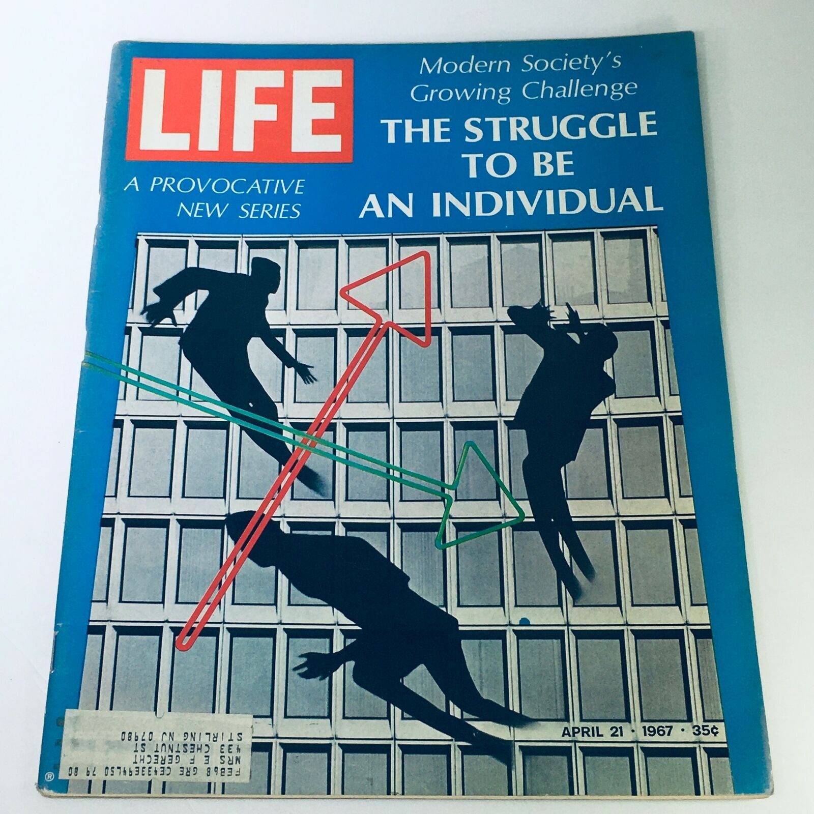 VTG Life Magazine April 21 1967 - Society: The Struggle To Be An Individual