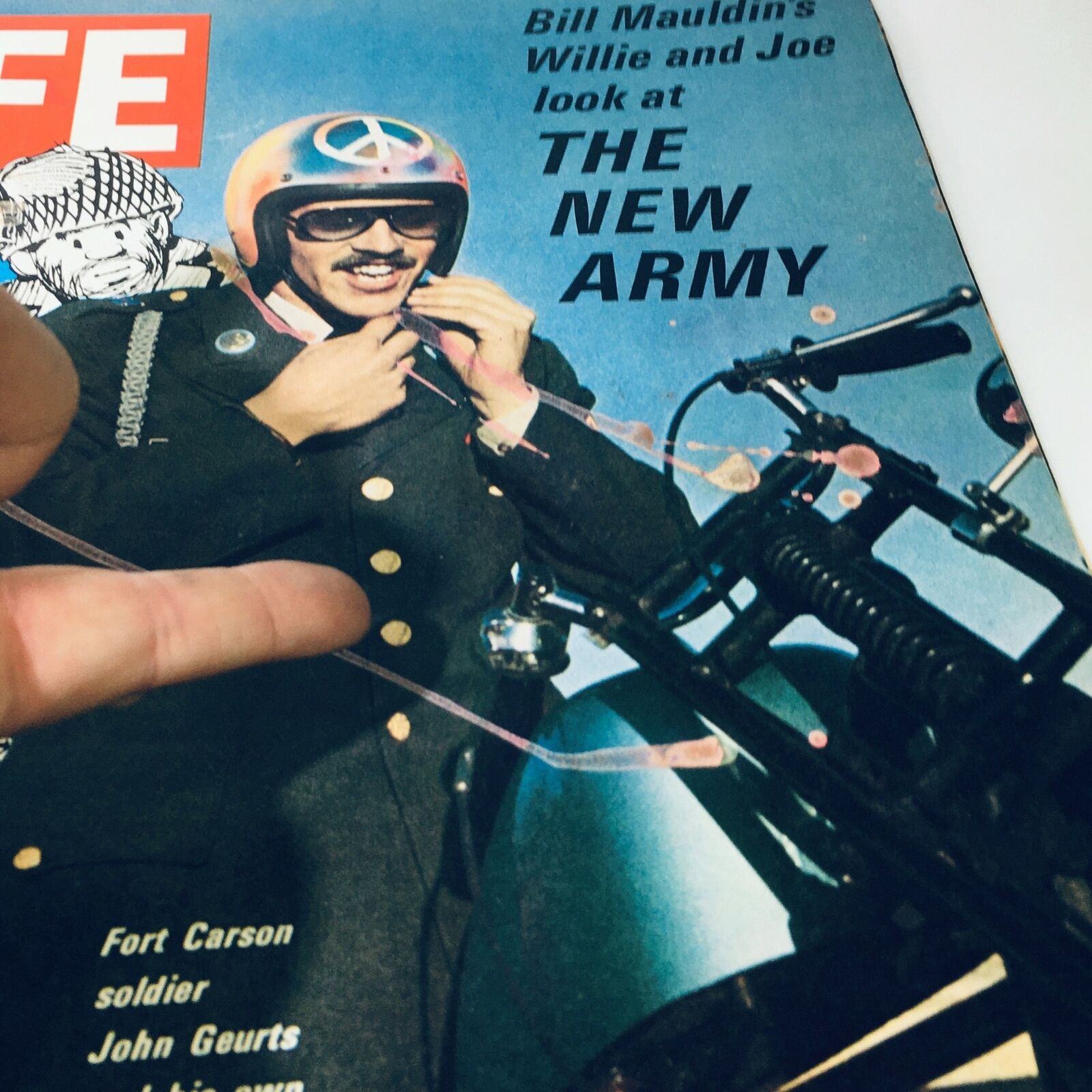 VTG Life Magazine February 5 1971 - Fort Carson Soldier John Geurts' Motorcycle