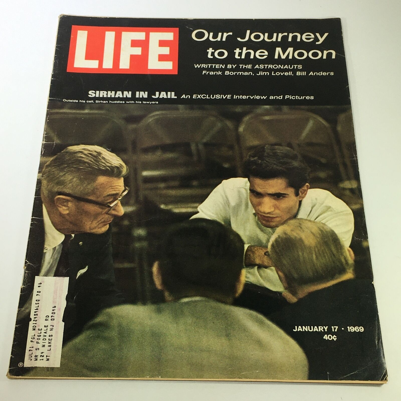 VTG Life Magazine January 17 1969 - Sirhan Sirhan in Jail / Frank Borman & More!