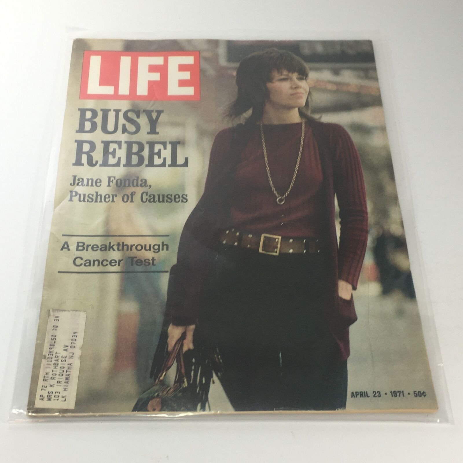 VTG Life Magazine: April 23 1971 - Busy Rebel: Jane Fonda, Pusher of Causes