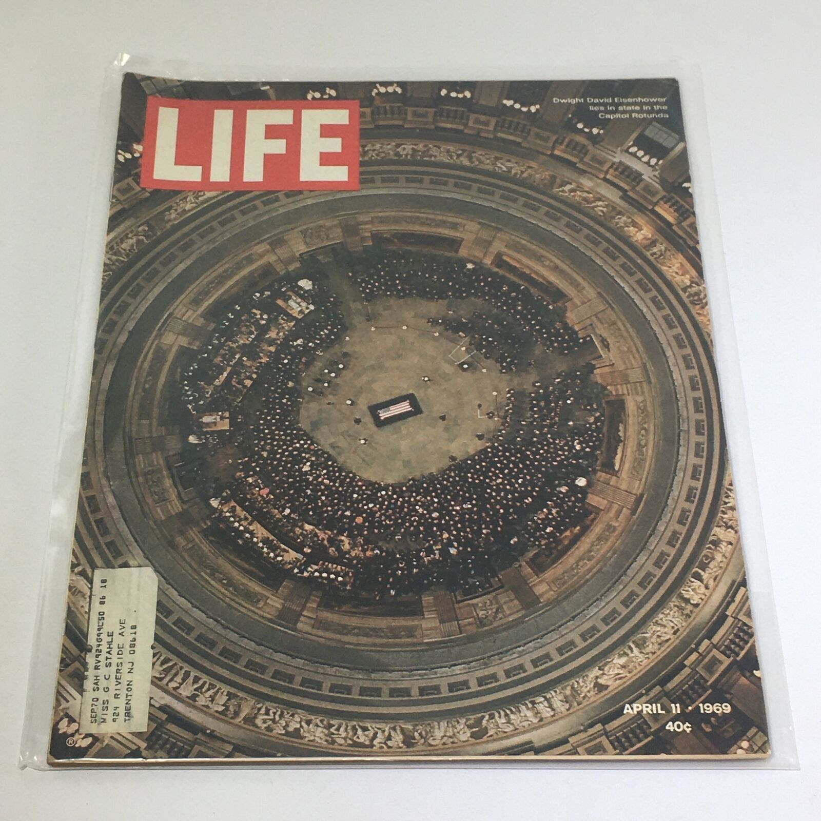 VTG Life Magazine: April 11 1969 - Dwight David Eisenhower in Capitol Rotunda