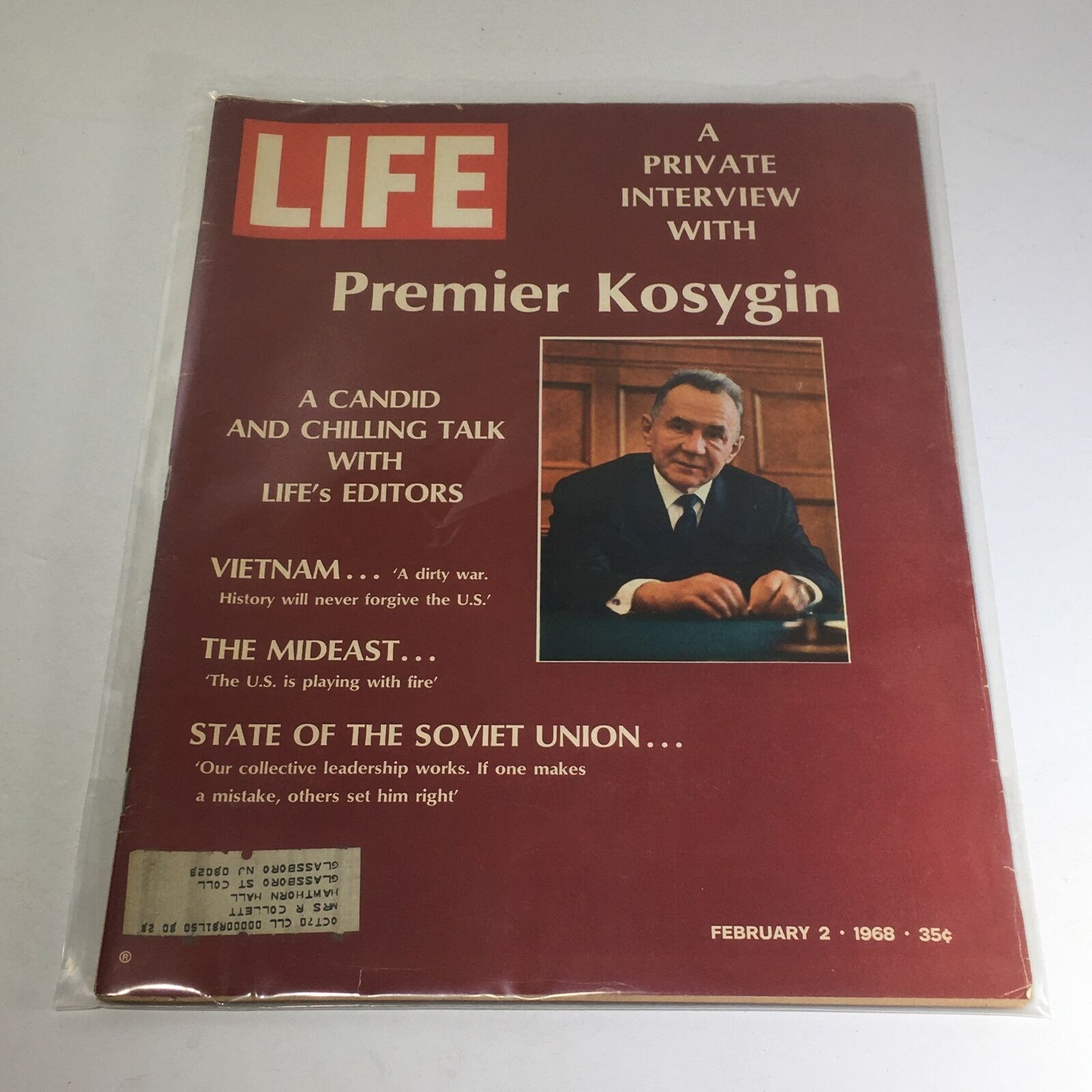 VTG Life Magazine: February 2 1968 - A Candid & Chilling Talk with Life's Editor